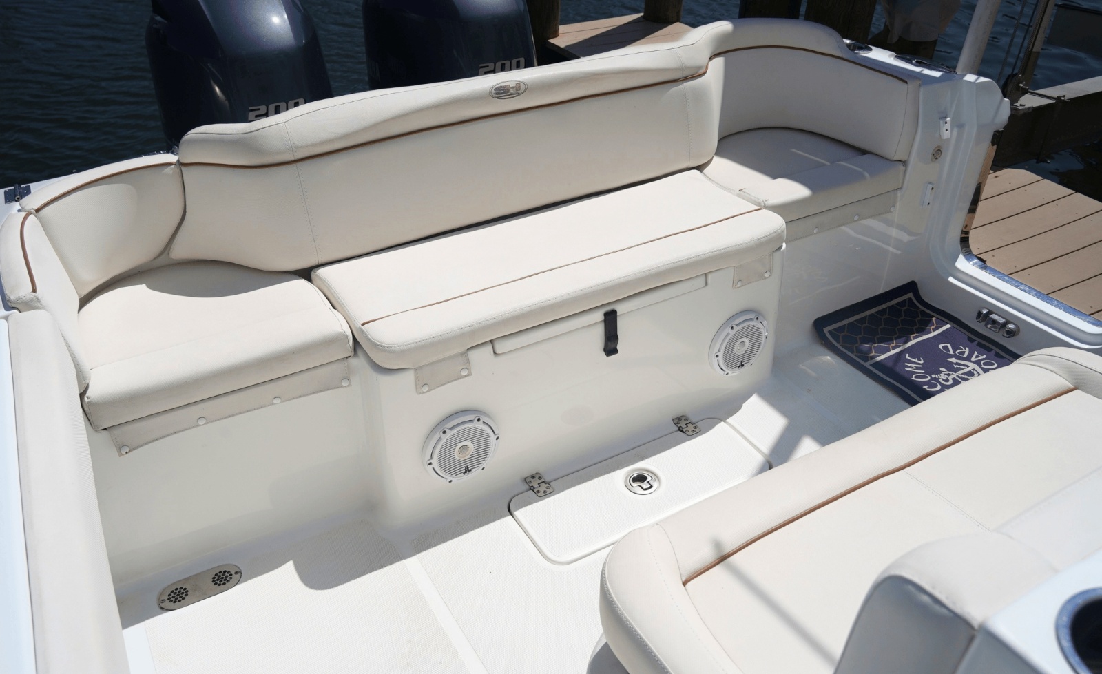 27' 2021 Sea Hunt Ultra 275SE