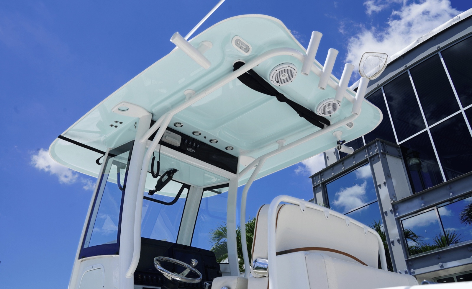 27ft Sea Hunt Yacht For Sale