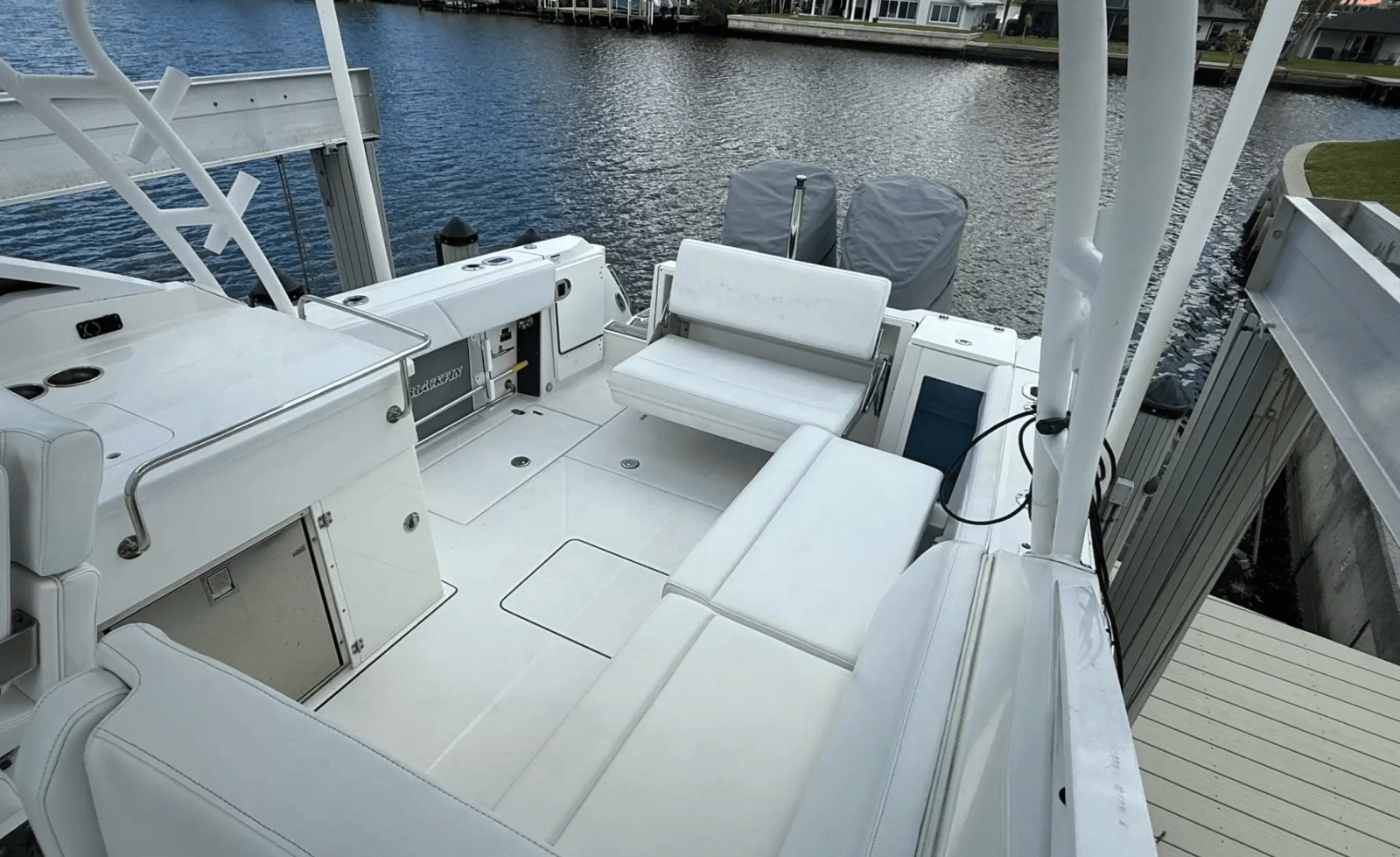 2020 Blackfin 272DC