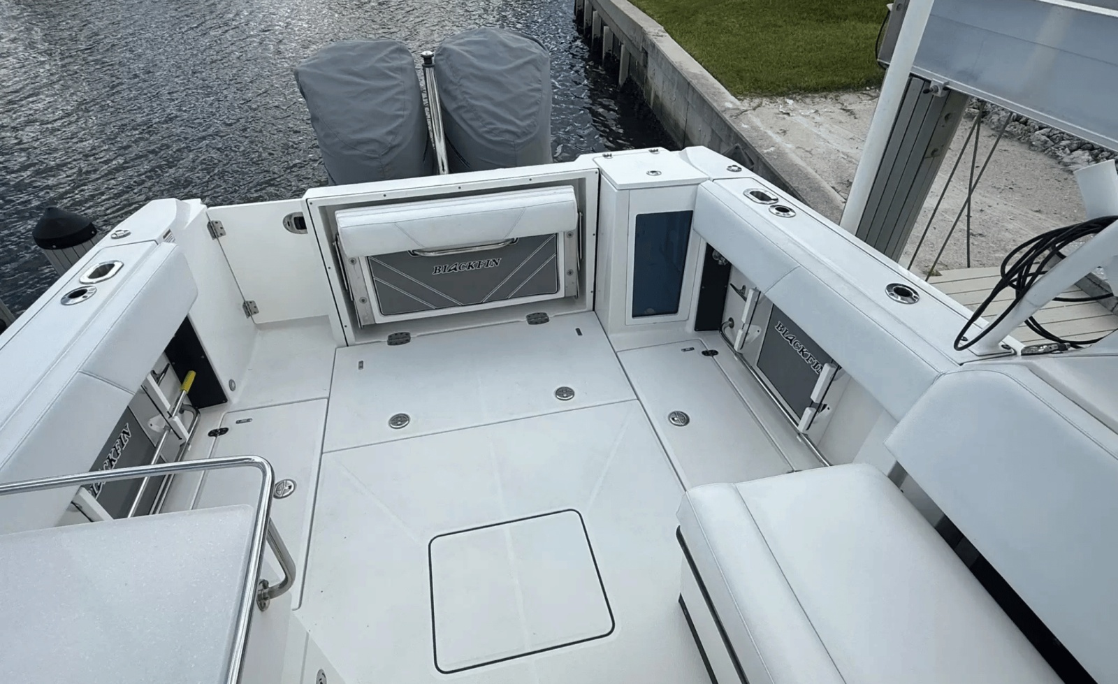 2020 Blackfin 272DC