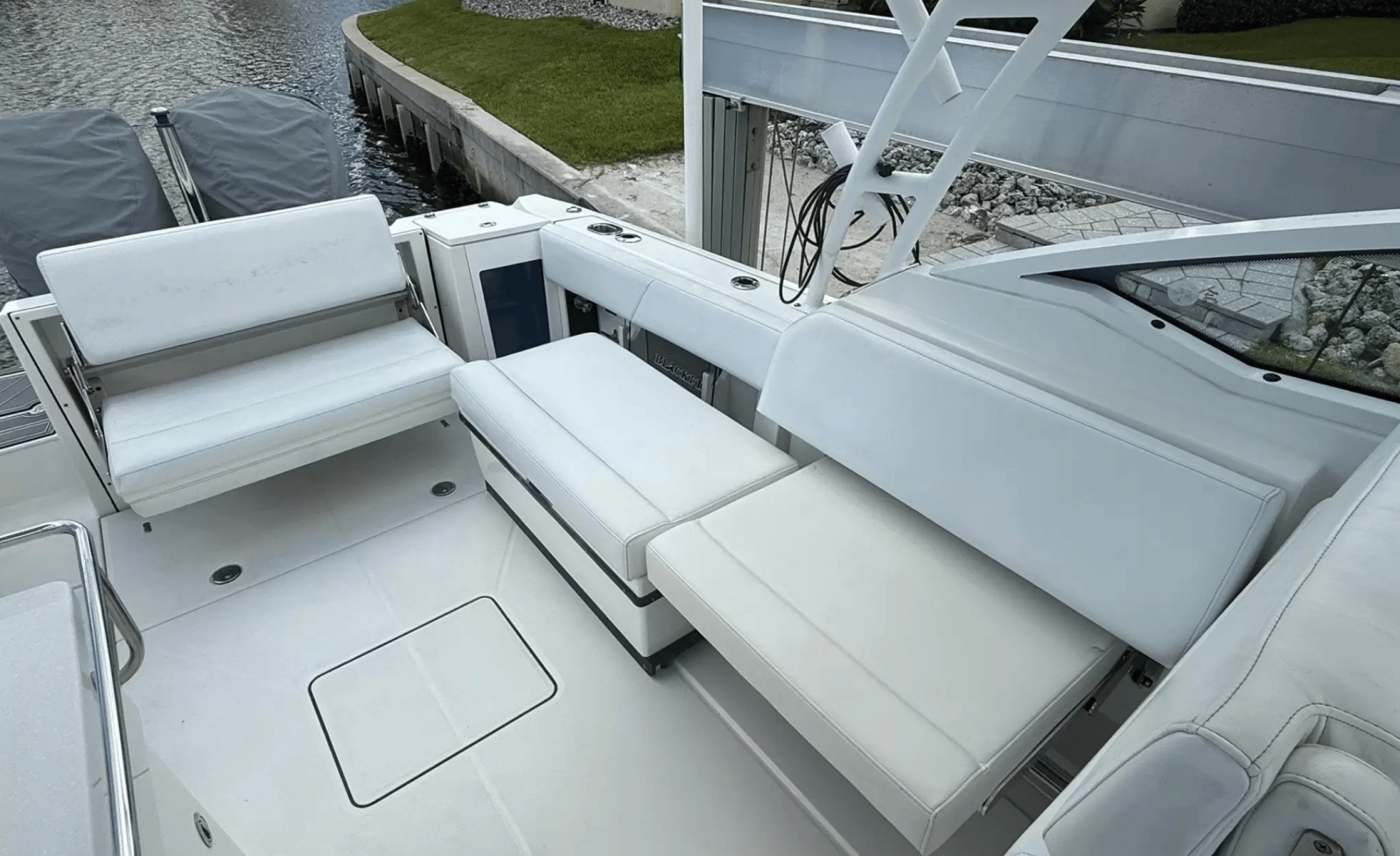 2020 Blackfin 272DC