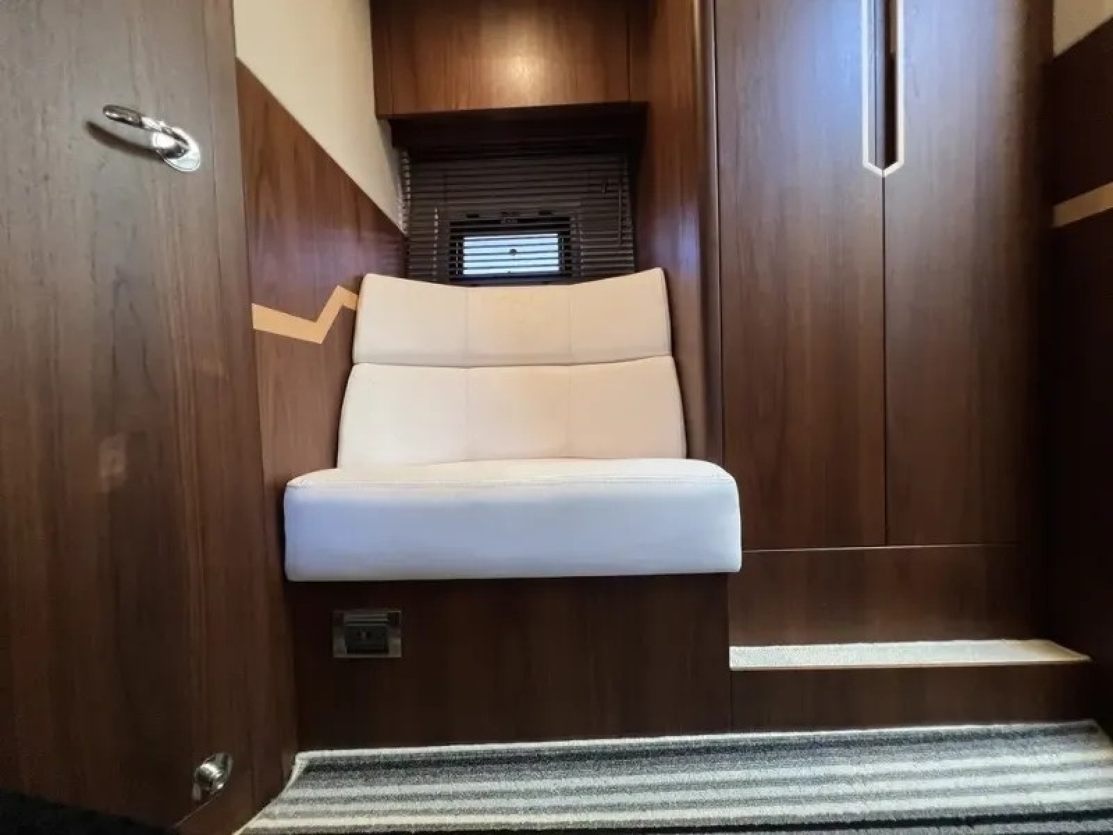 2016 Galeon 405 HTS