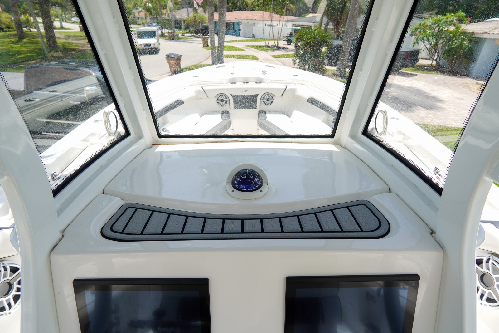 29ft Tidewater Yacht For Sale