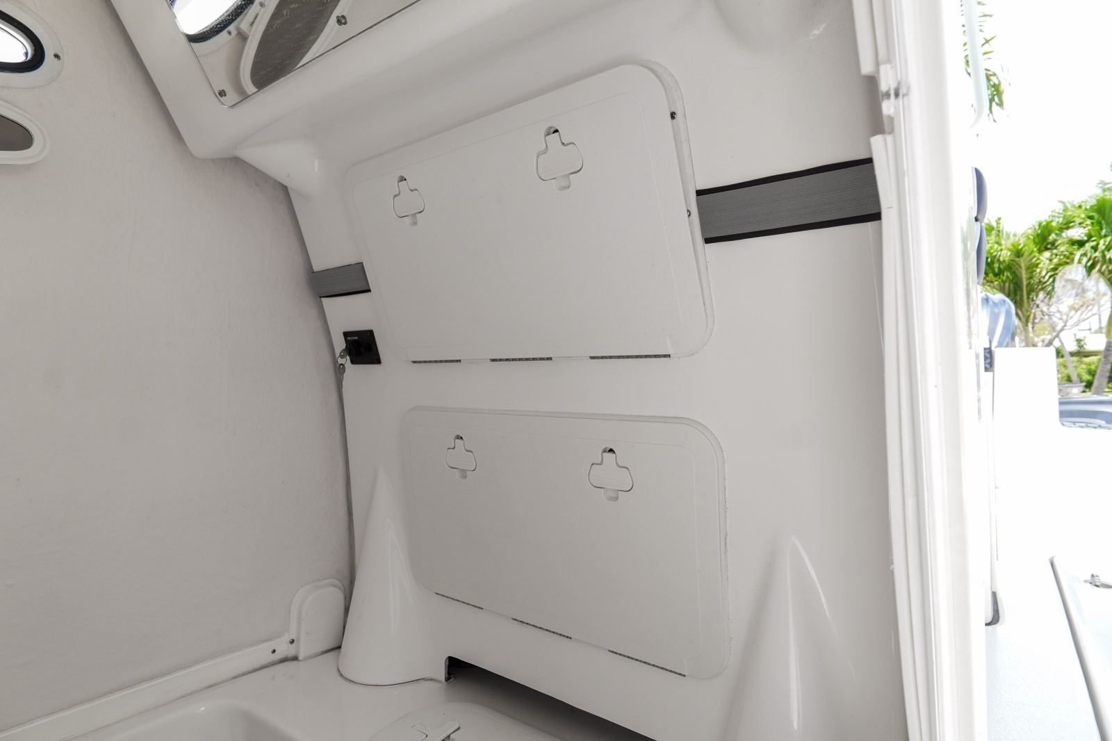 29ft Tidewater Yacht For Sale