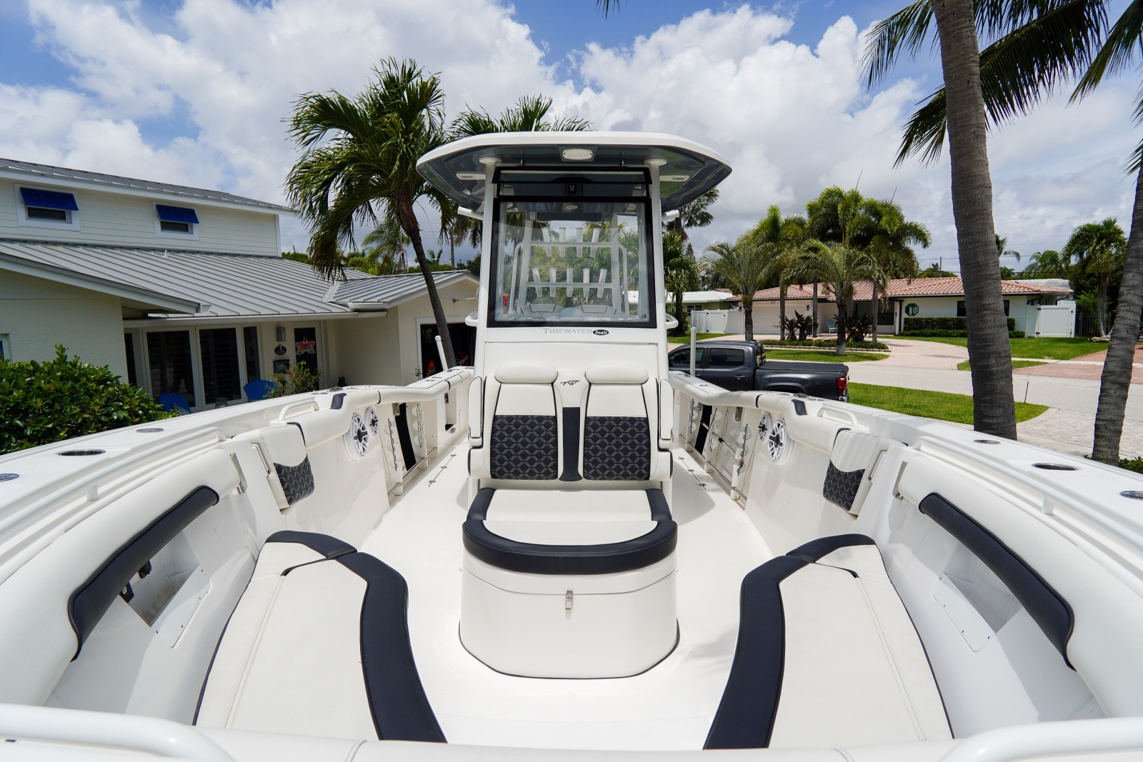 29ft Tidewater Yacht For Sale