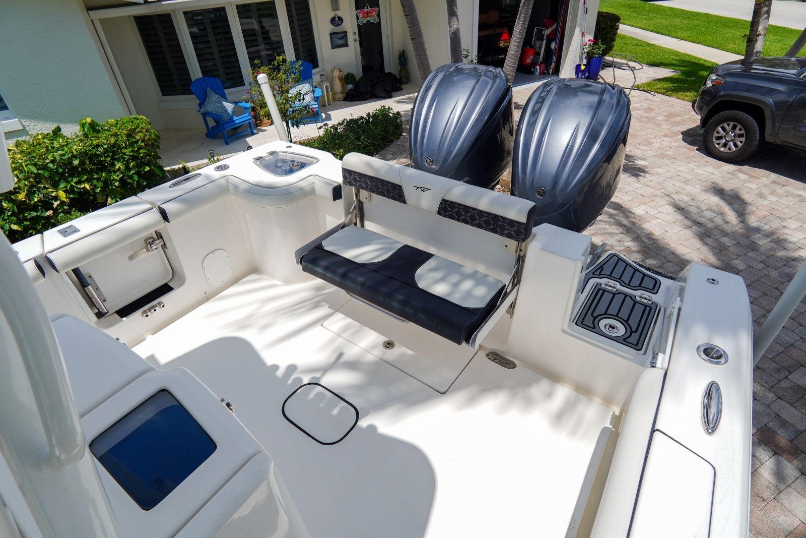 29ft Tidewater Yacht For Sale