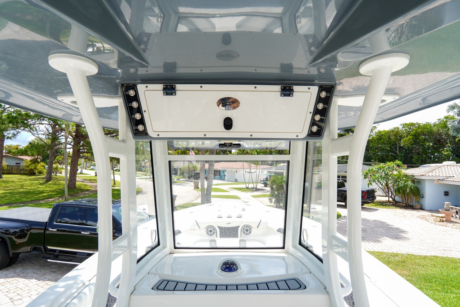 29ft Tidewater Yacht For Sale