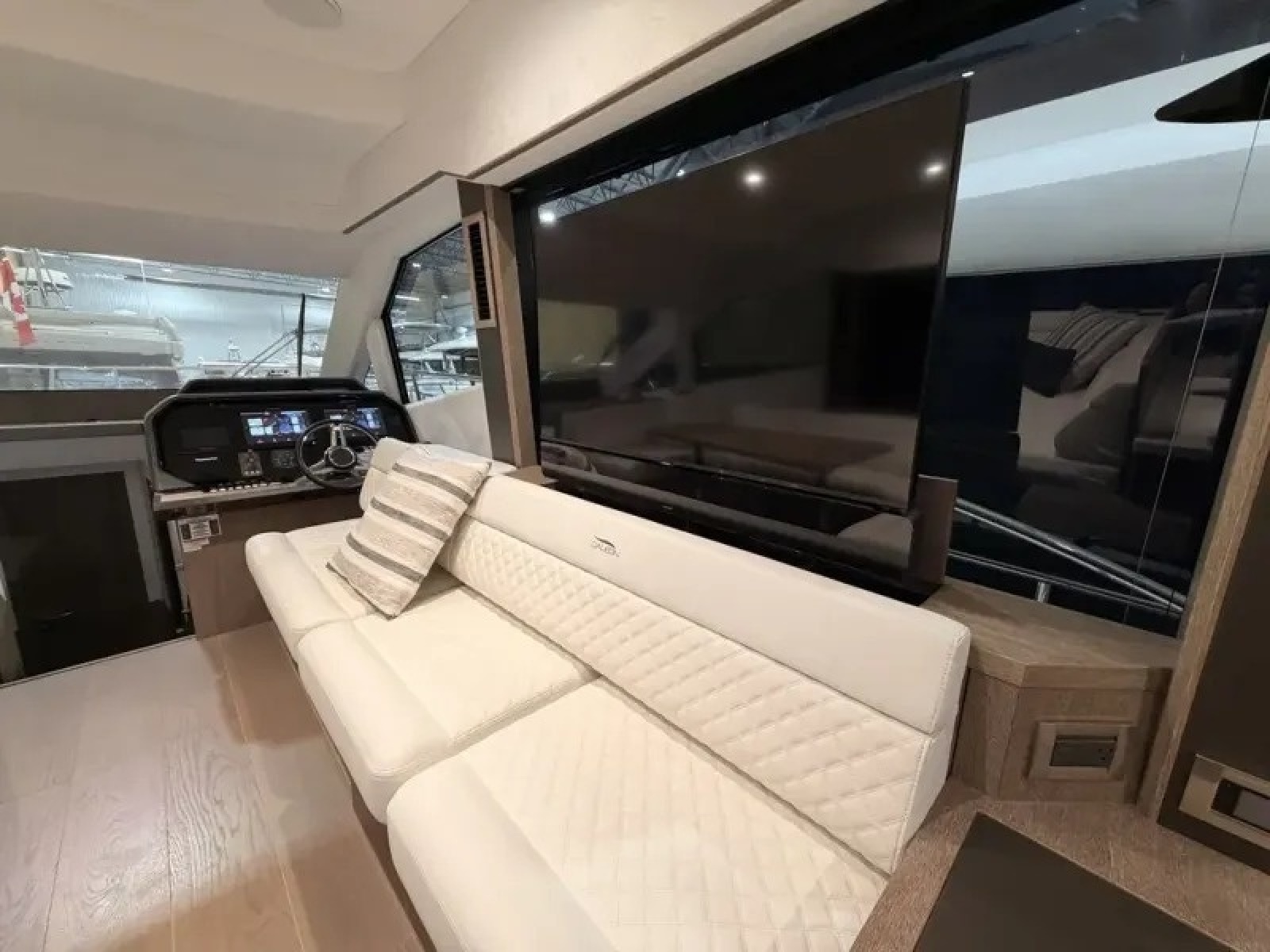 2023 Galeon 500 FLY