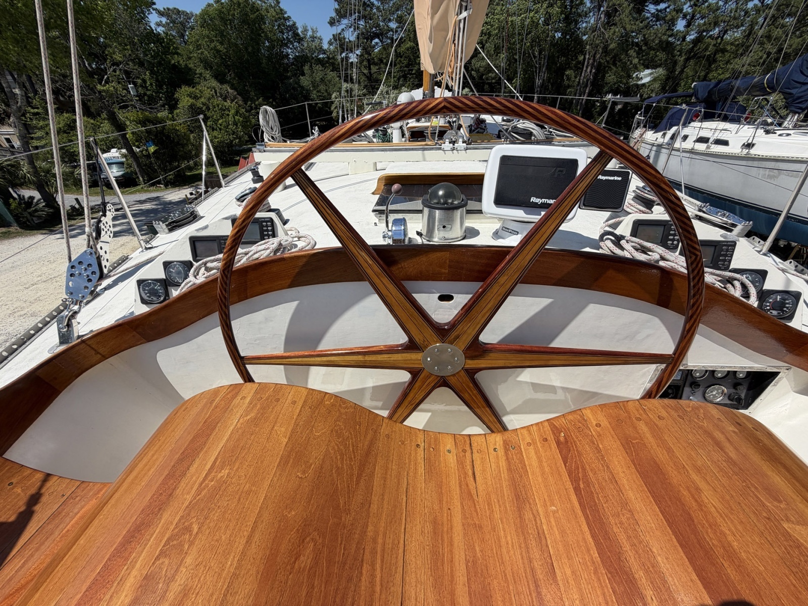 MERU 62ft Custom Yacht For Sale
