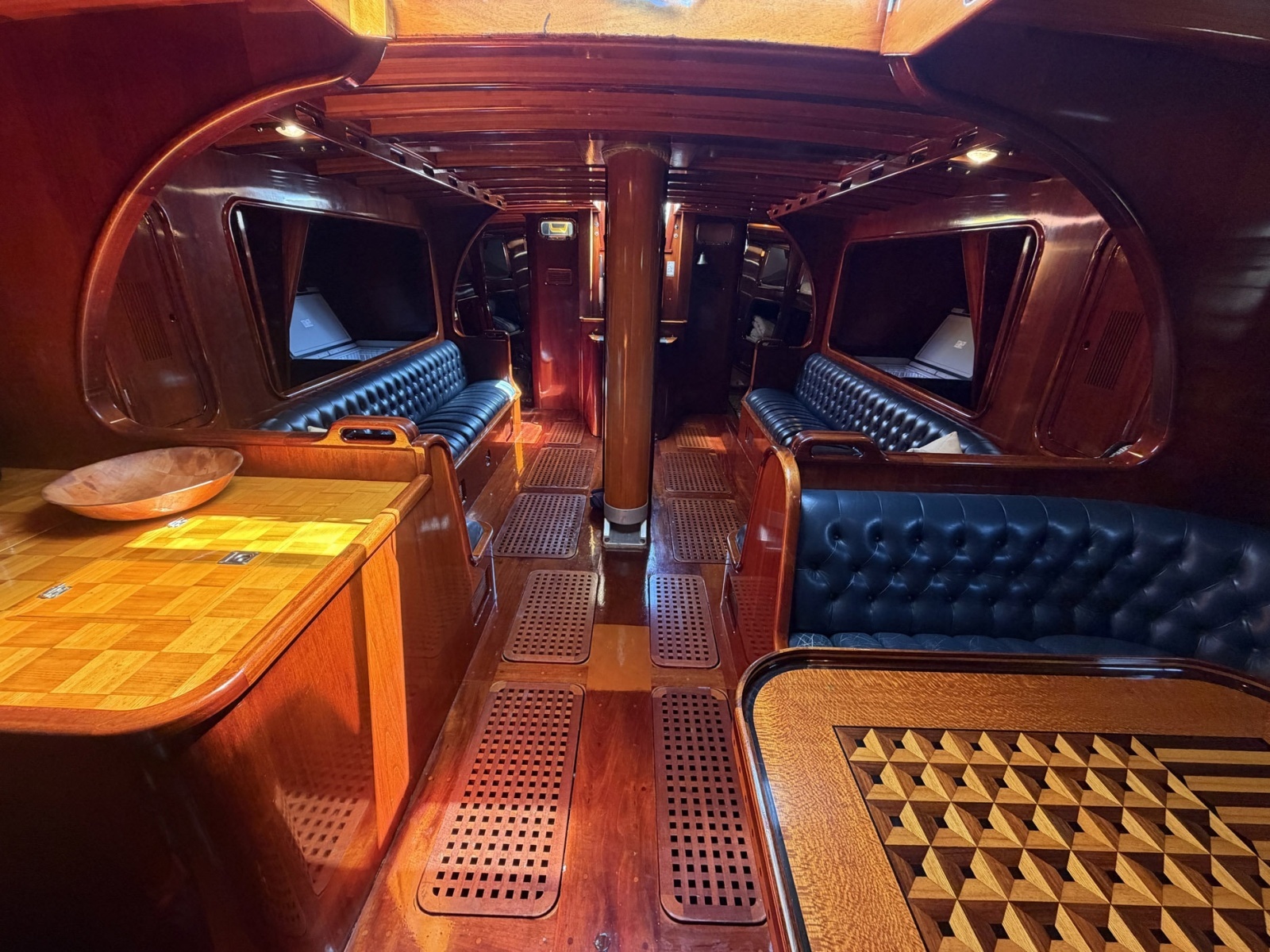 MERU 62ft Custom Yacht For Sale