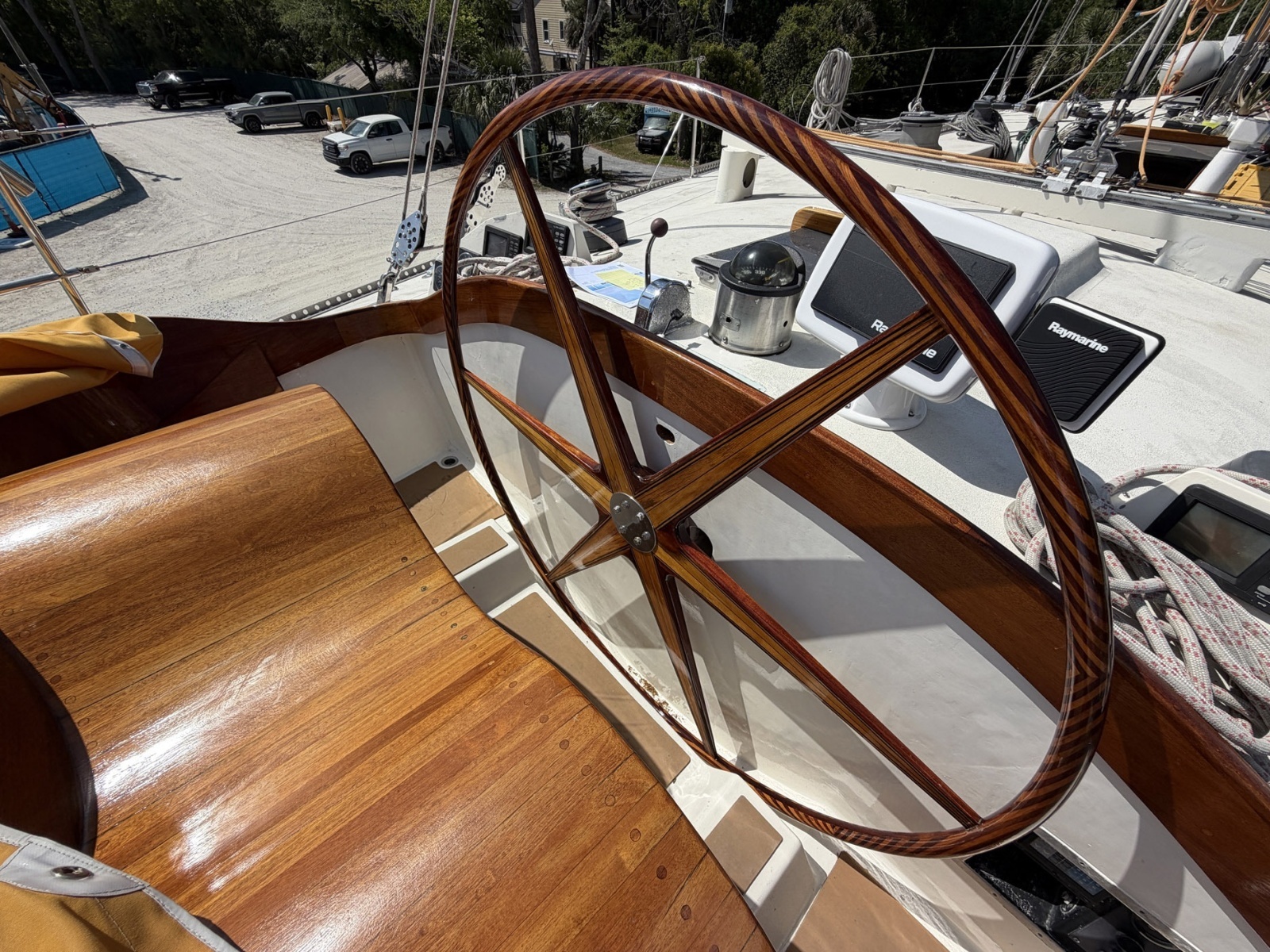 MERU 62ft Custom Yacht For Sale