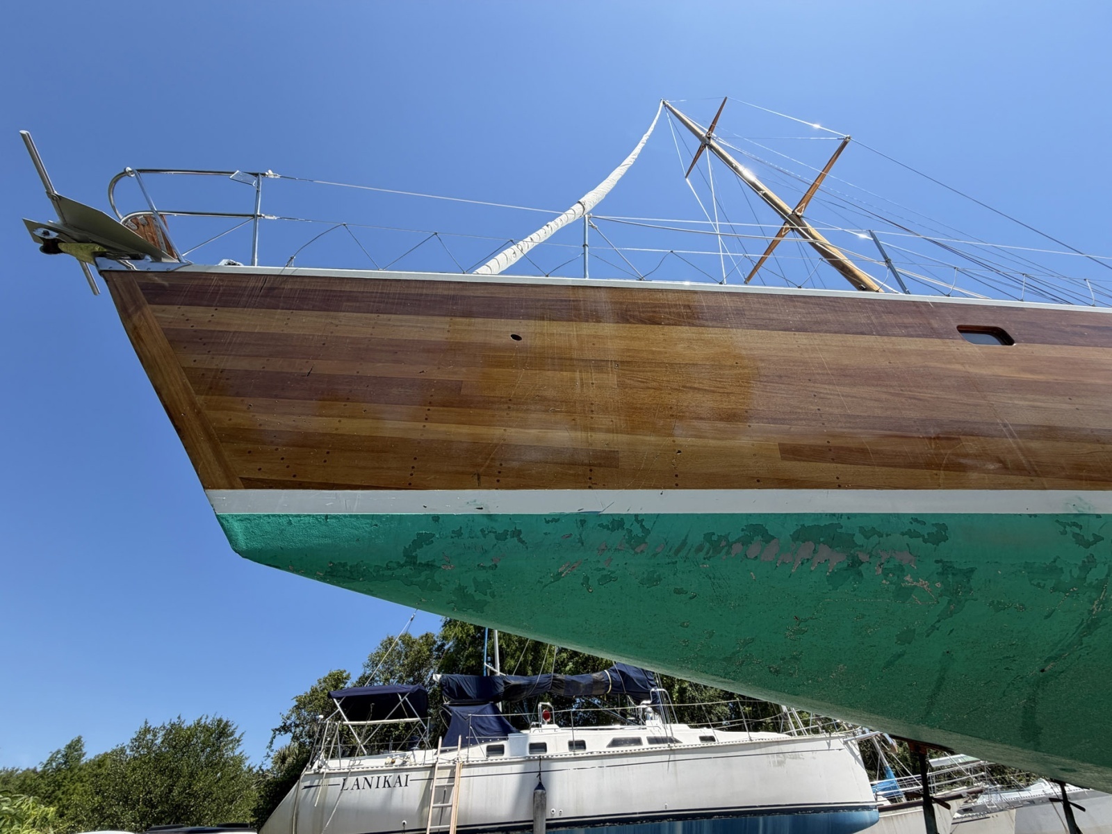 MERU 62ft Custom Yacht For Sale