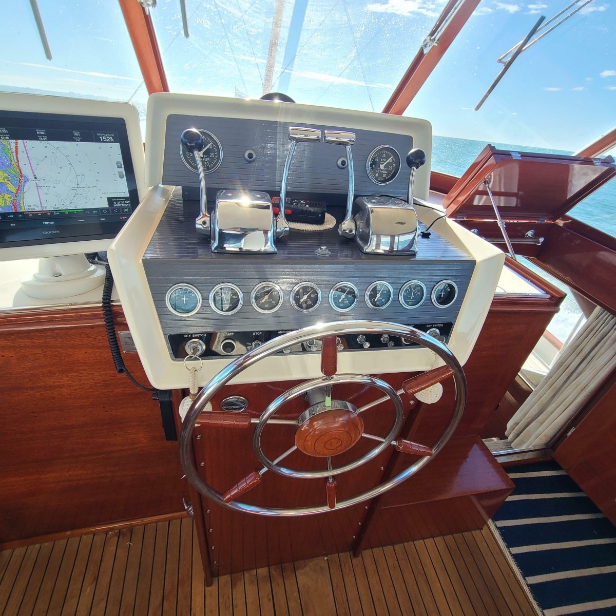 1965 Chris-Craft Roamer 58