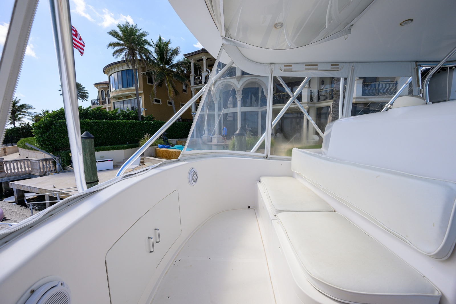 Cabo 48 - Bad Boyz - Flybridge Seating