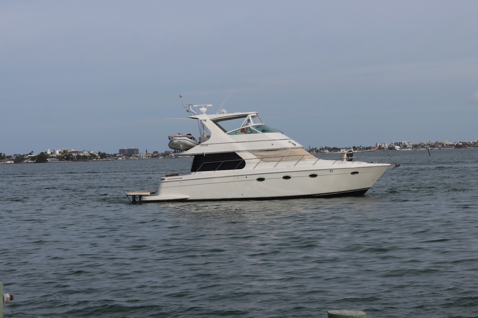 Clear 2 Close 46ft Carver Yacht For Sale
