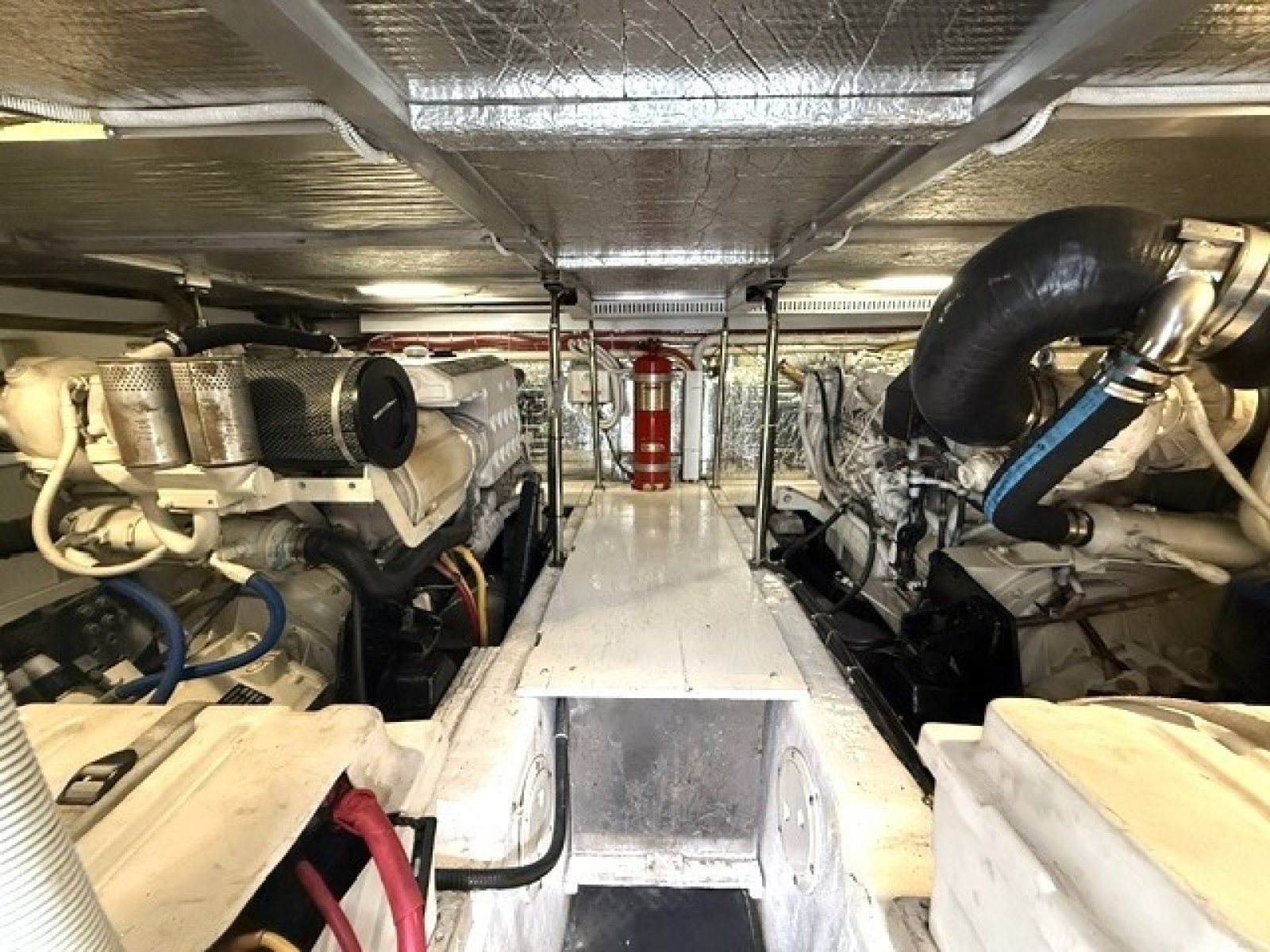 Clear 2 Close 46ft Carver Yacht For Sale