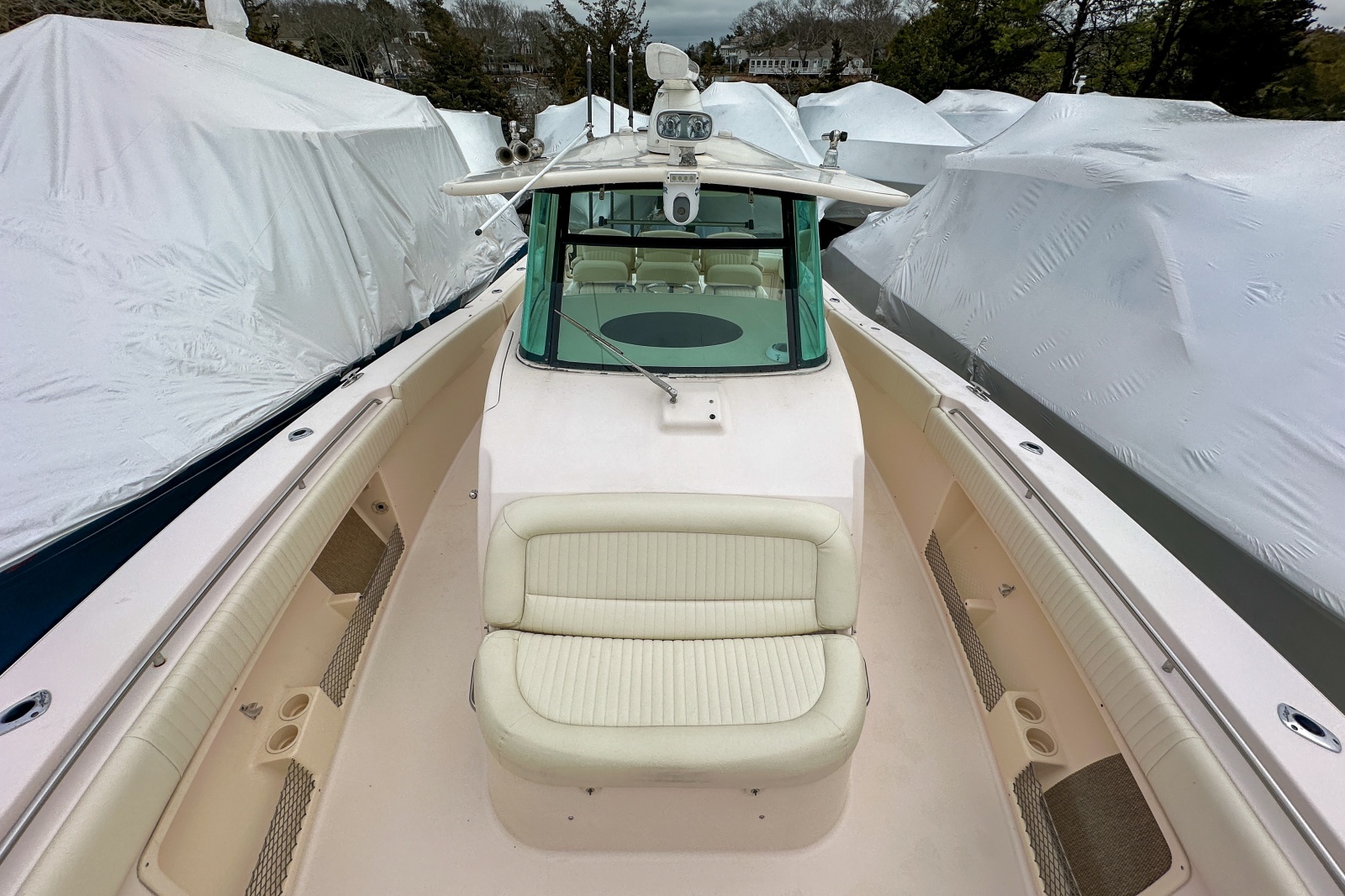 2011 Grady-White 