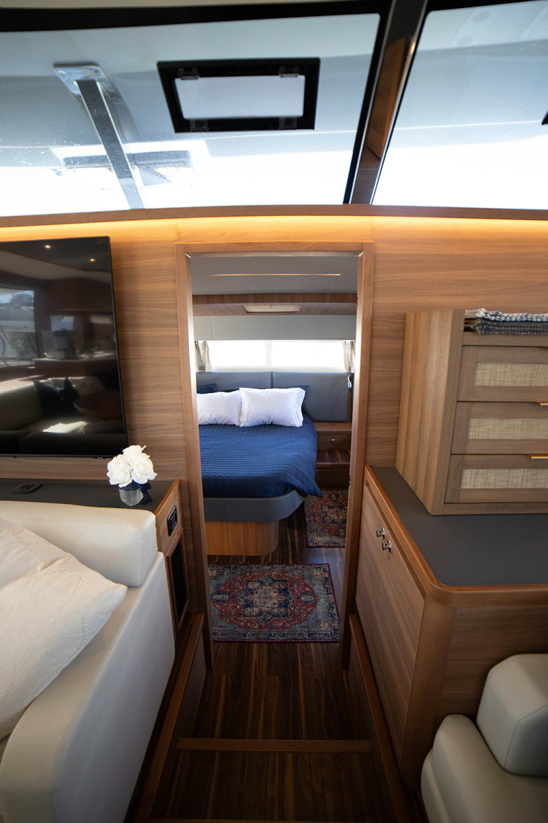 54ft Aquila Yacht For Sale