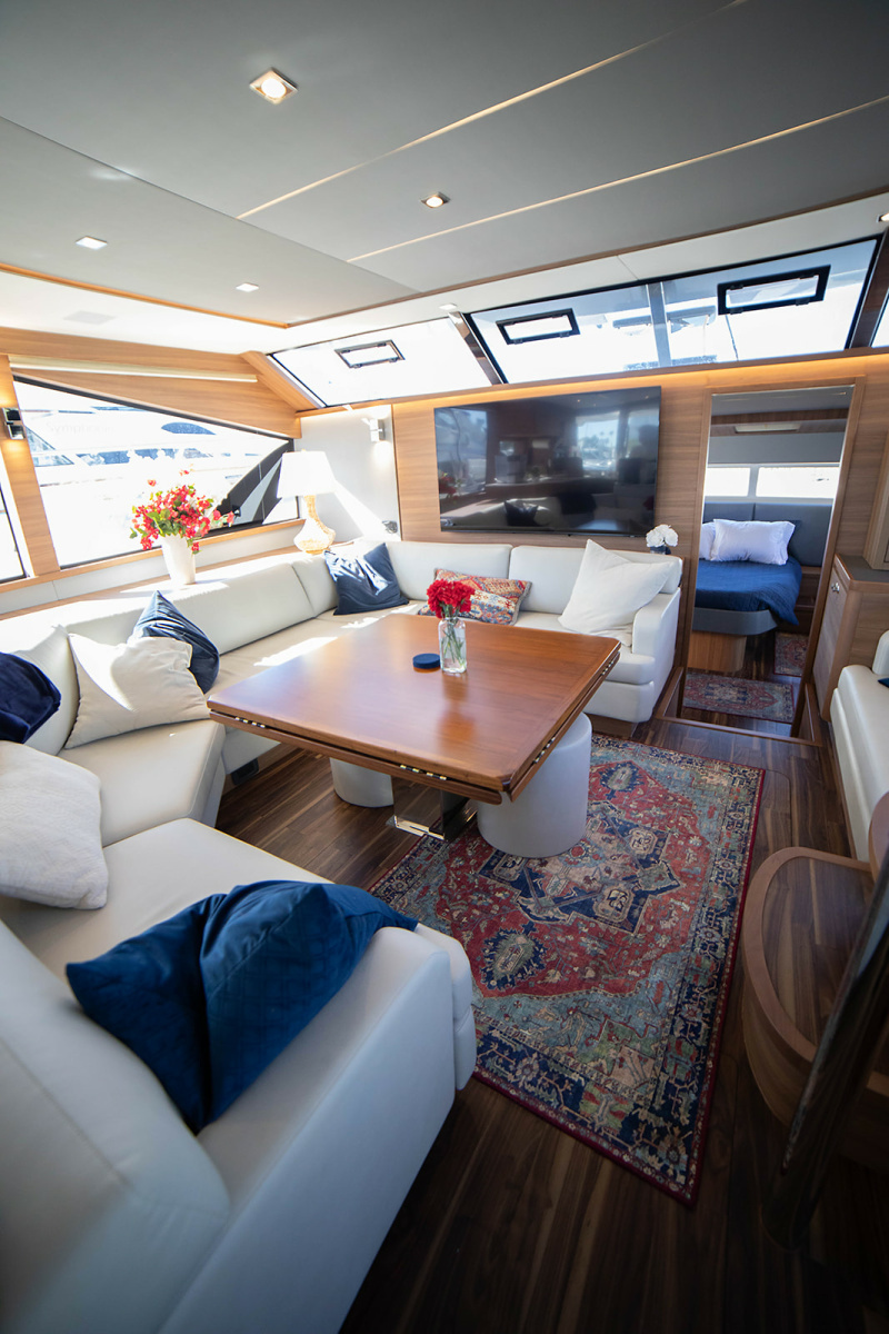 54ft Aquila Yacht For Sale