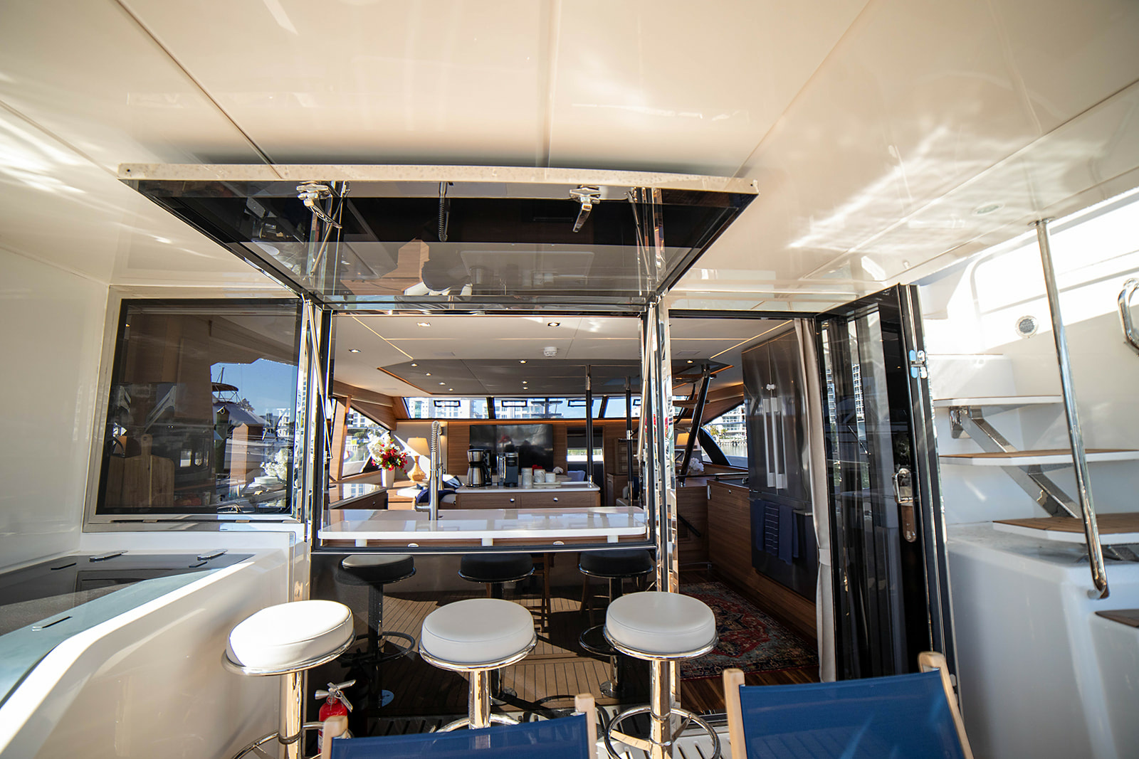 2024 Aquila 54 Yacht