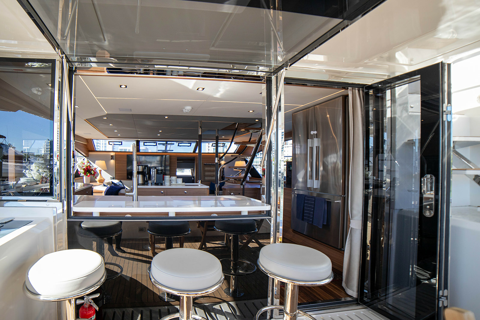 2024 Aquila 54 Yacht