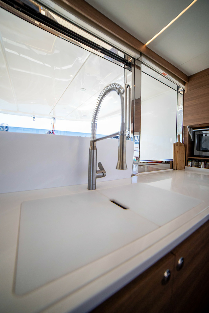 54ft Aquila Yacht For Sale