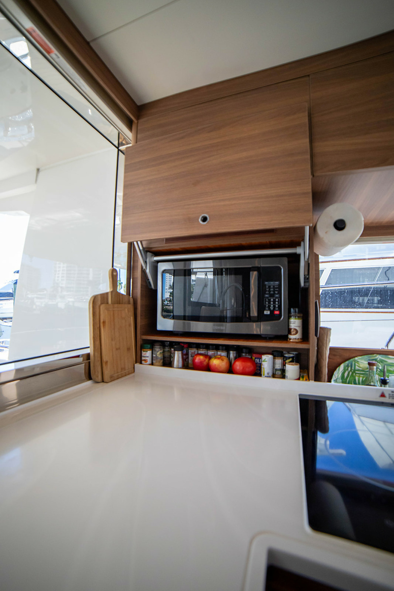 54ft Aquila Yacht For Sale