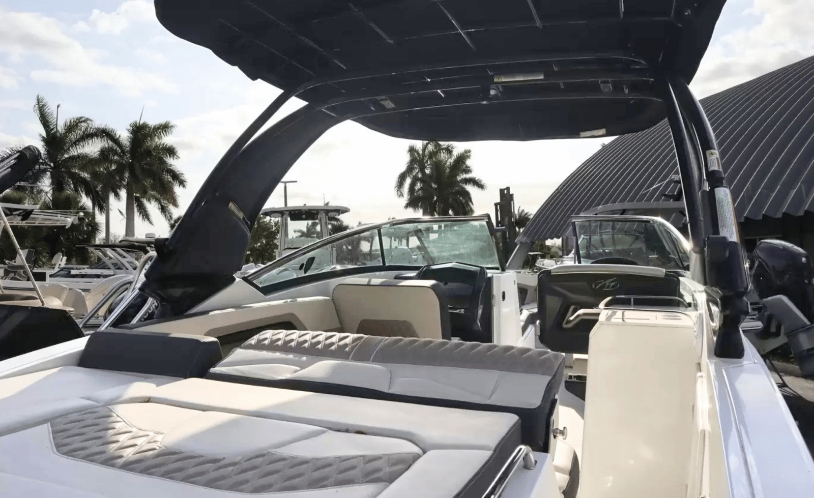 29ft Monterey Yacht For Sale