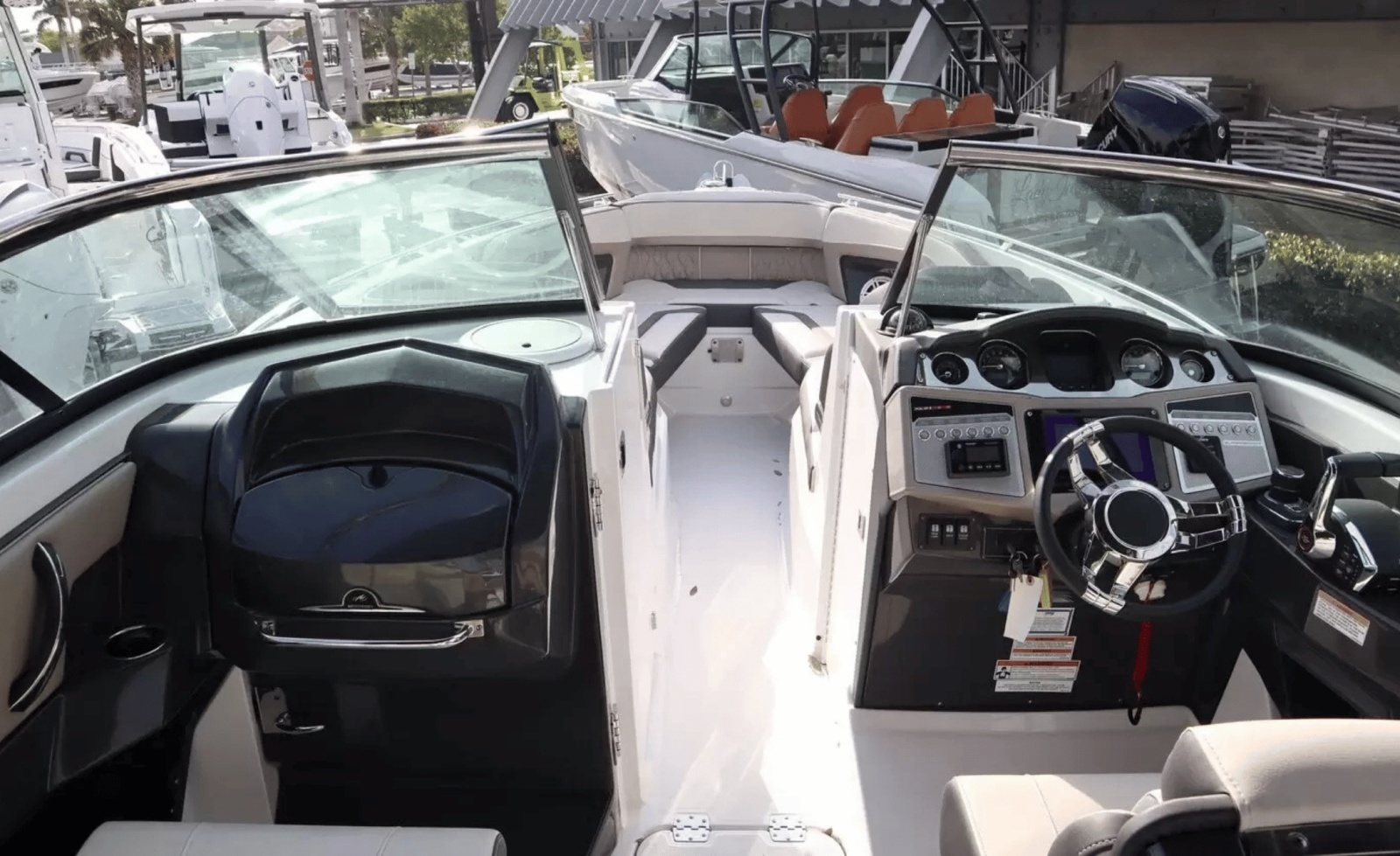 29ft Monterey Yacht For Sale