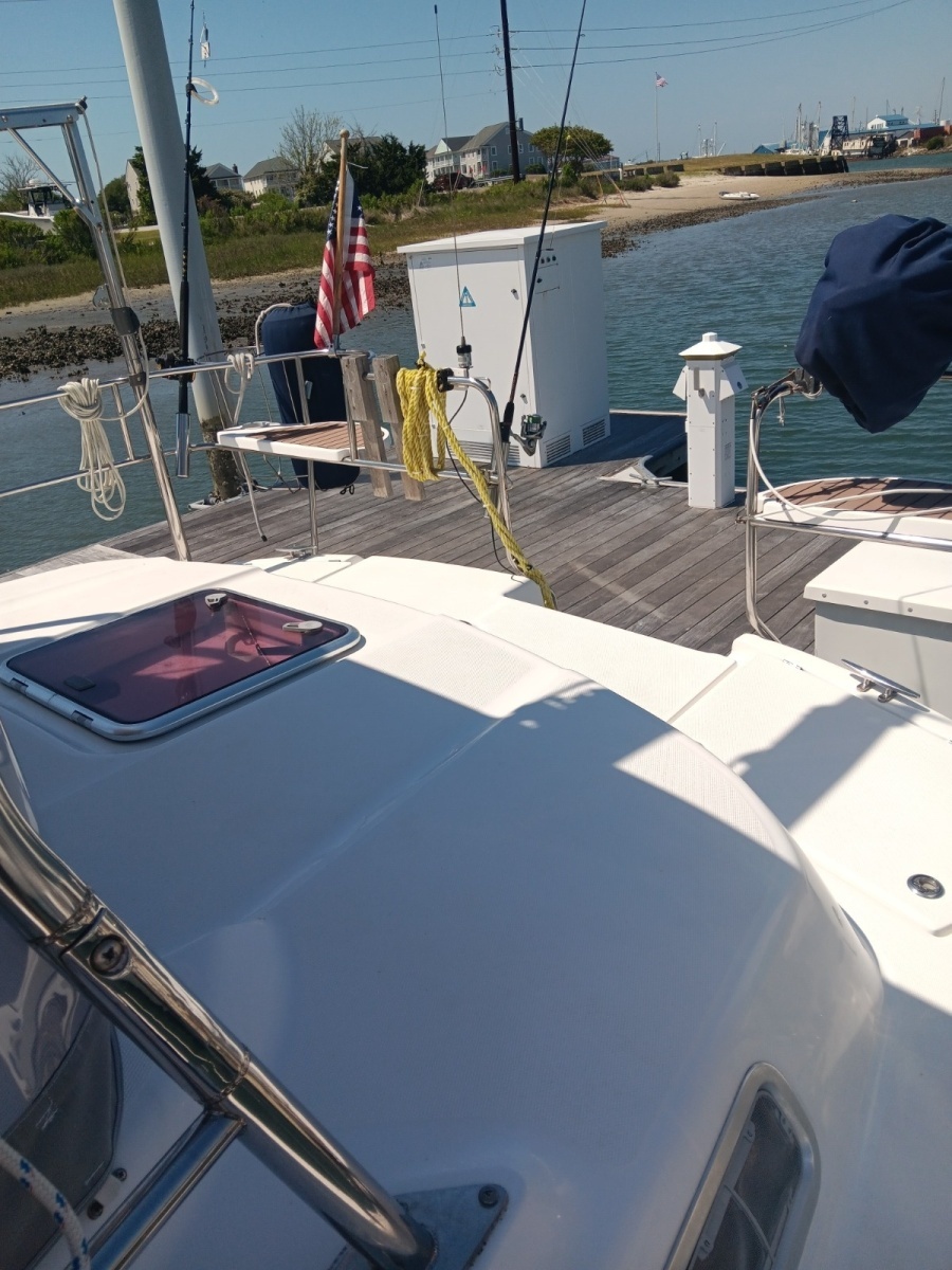 Nancy Marie 45ft Hunter Yacht For Sale