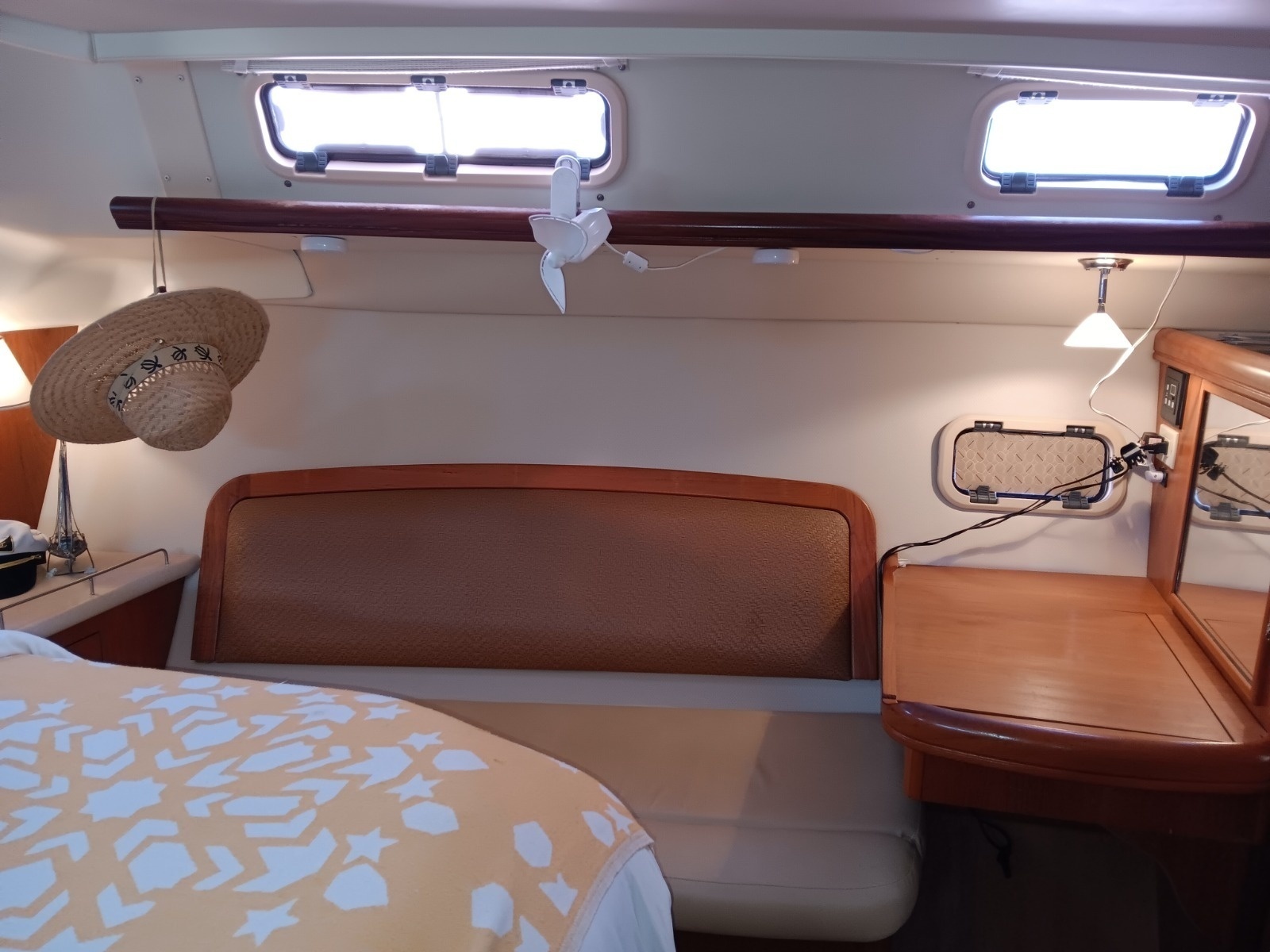 Nancy Marie 45ft Hunter Yacht For Sale