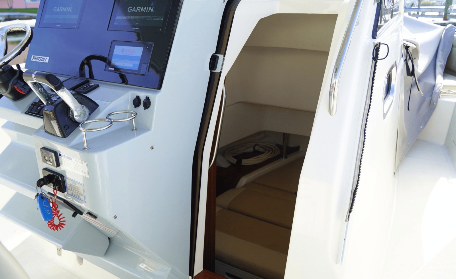 2020 Pursuit S328