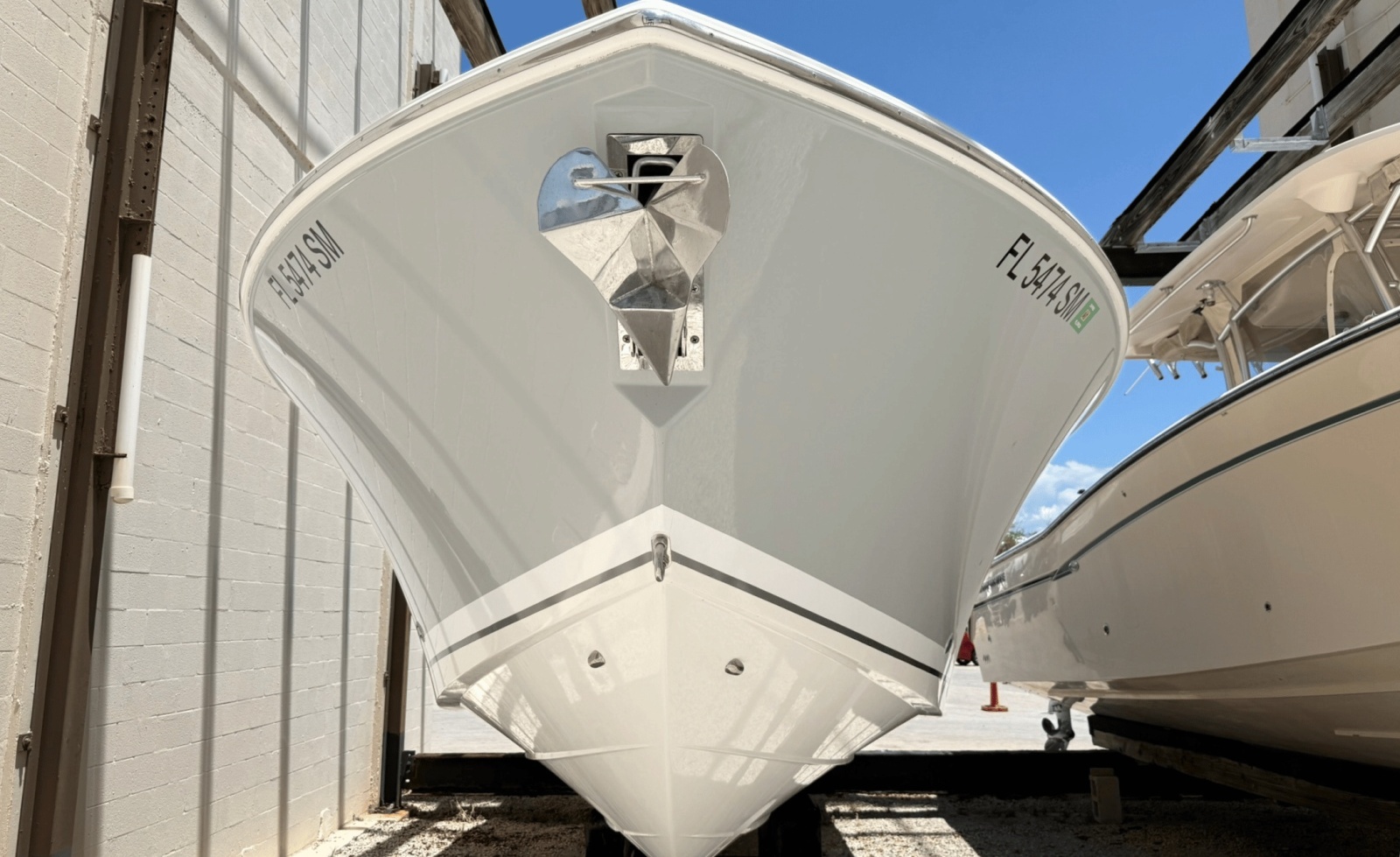 34ft Pursuit Yacht For Sale