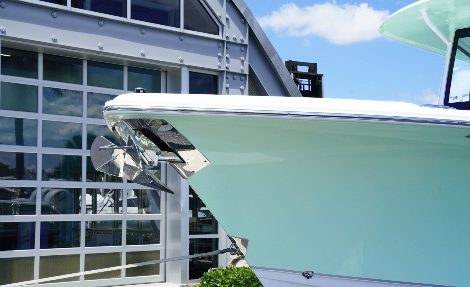 2025 Sea Hunt Ultra 305SE