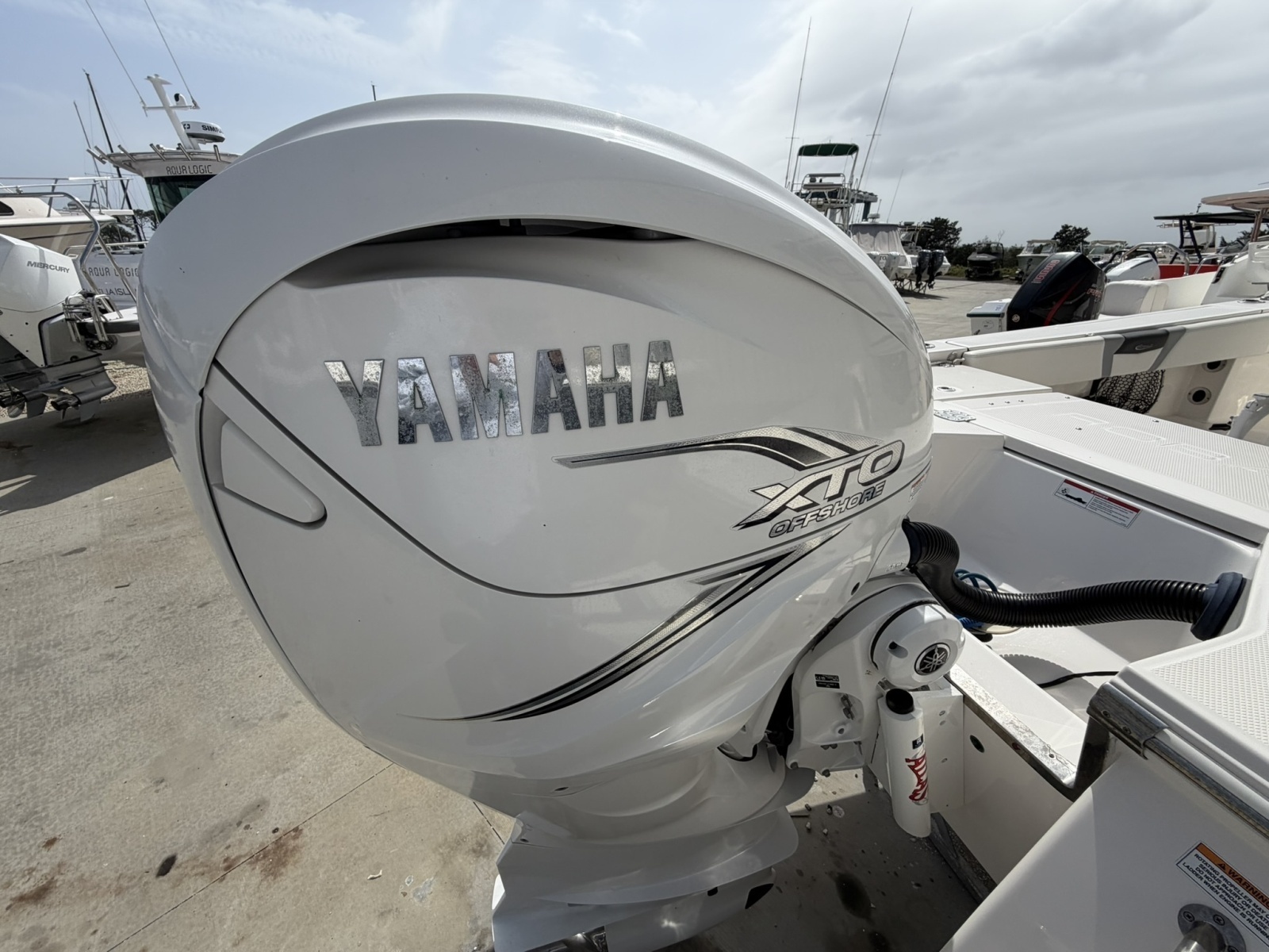 26ft Robalo Yacht For Sale
