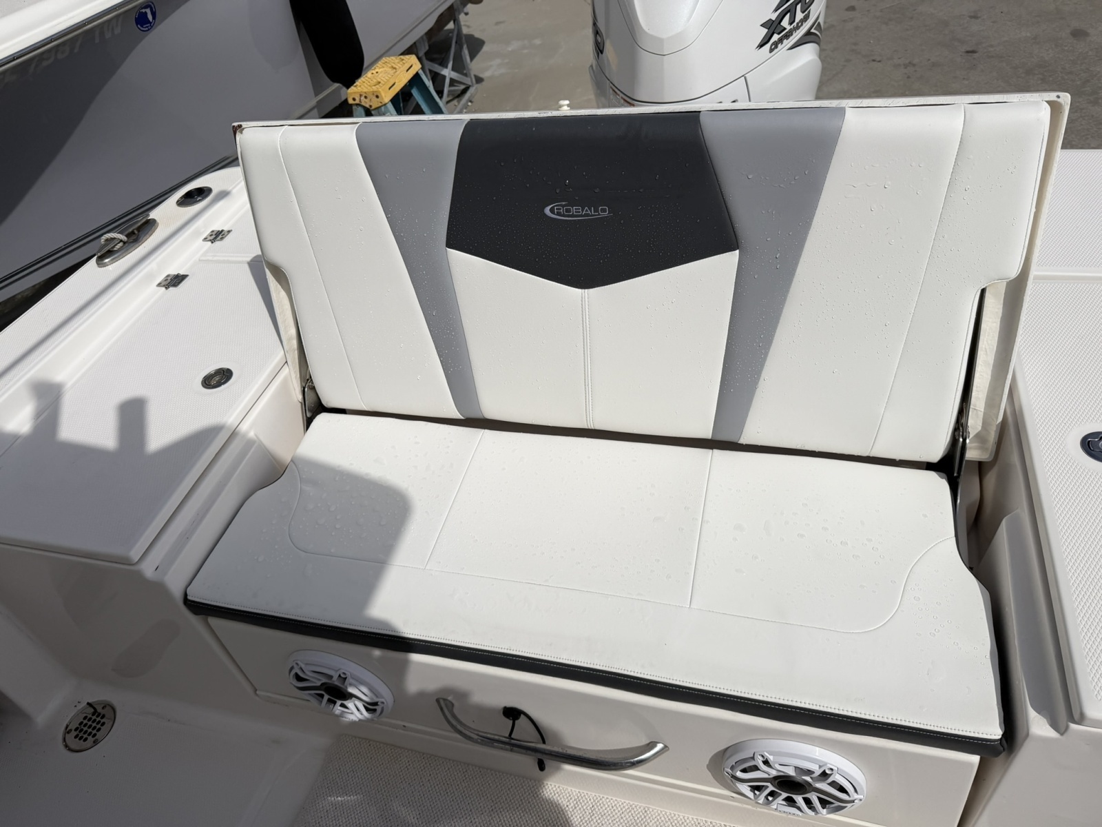 26ft Robalo Yacht For Sale