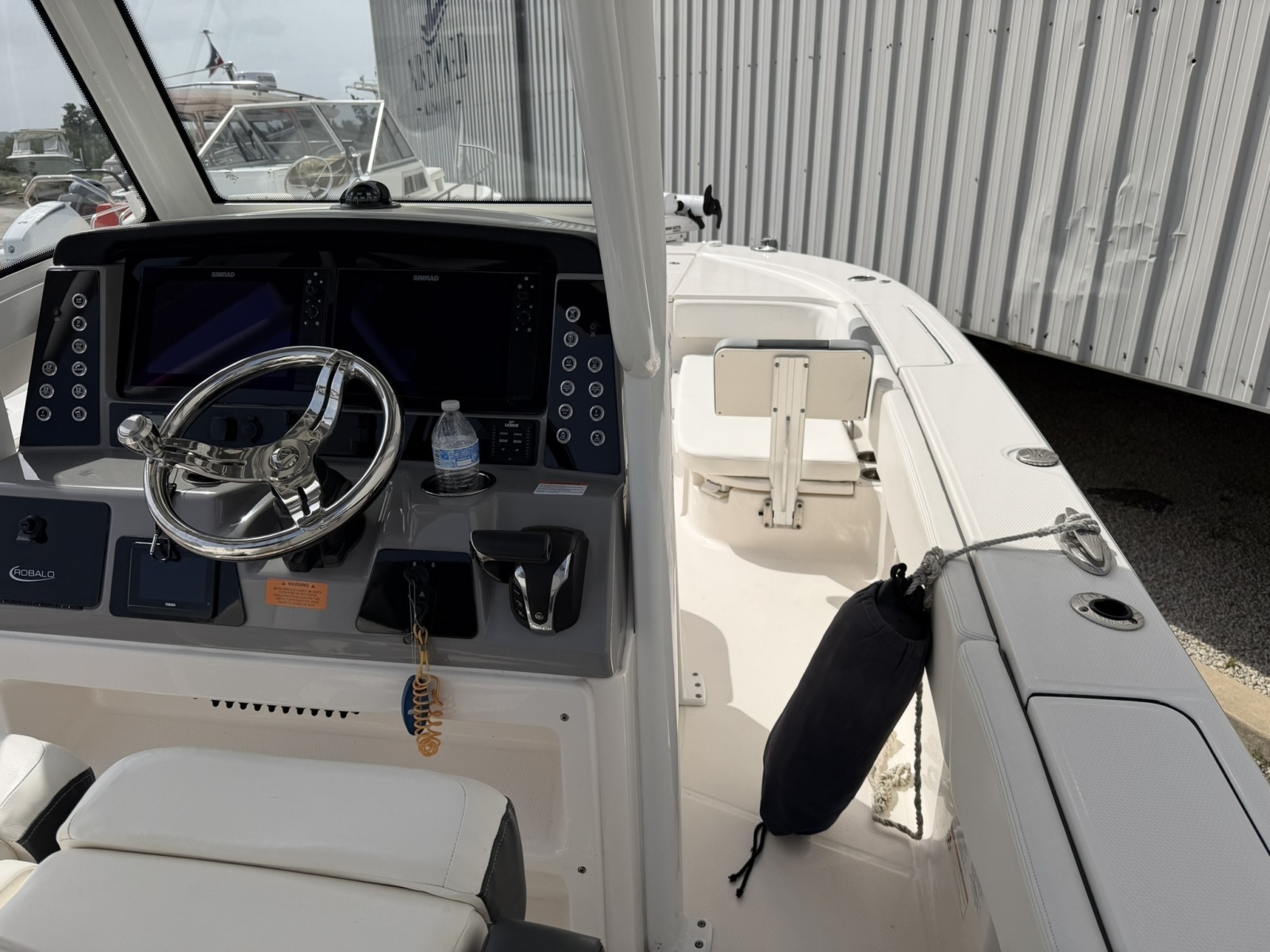 26ft Robalo Yacht For Sale