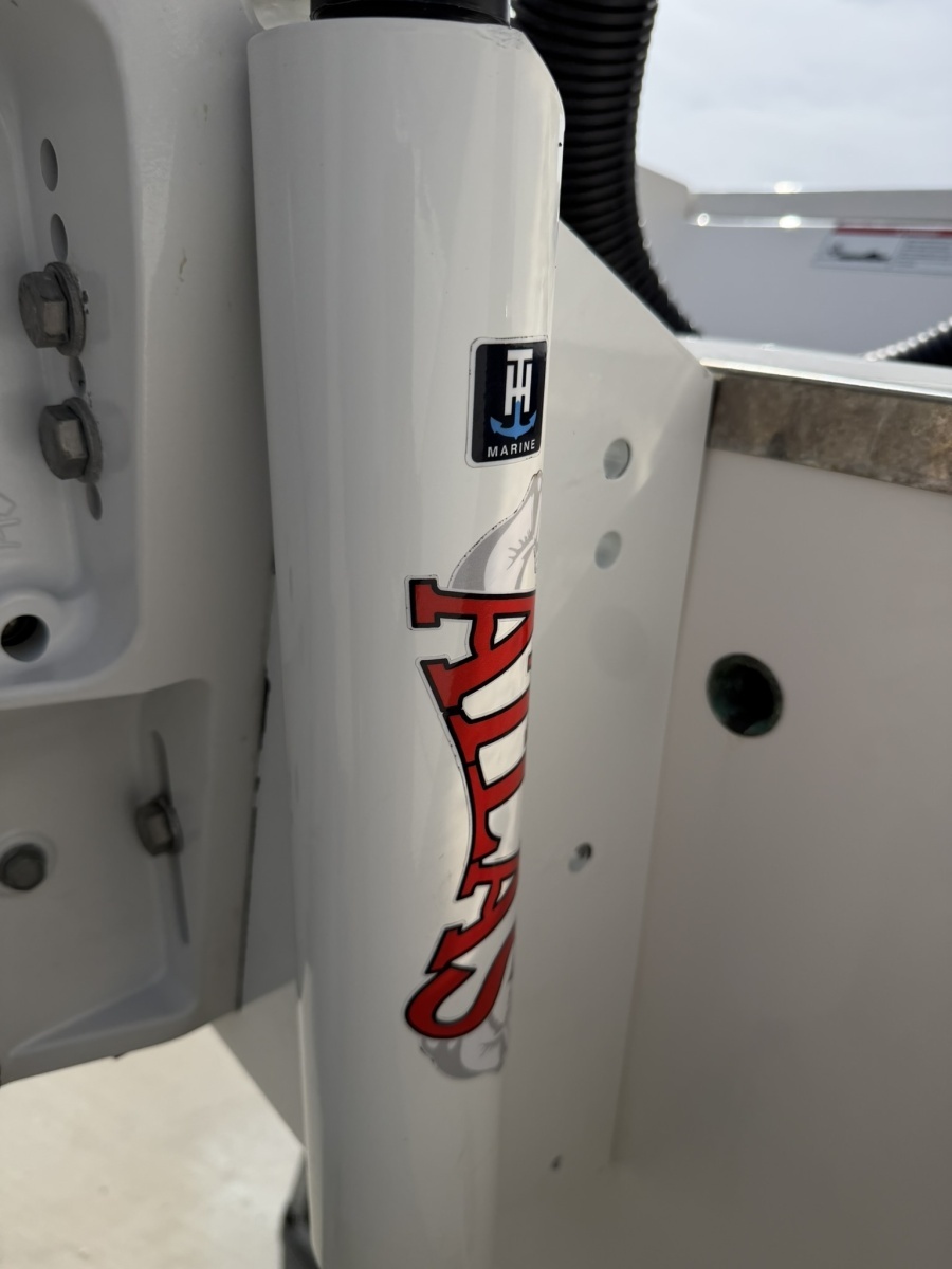 26ft Robalo Yacht For Sale