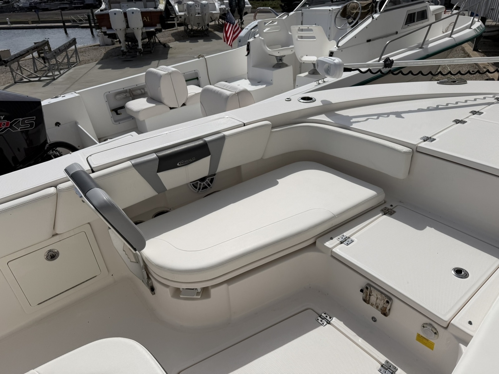 26ft Robalo Yacht For Sale