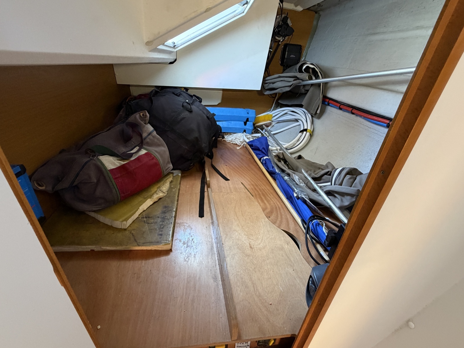 Magic 34ft Jeanneau Yacht For Sale