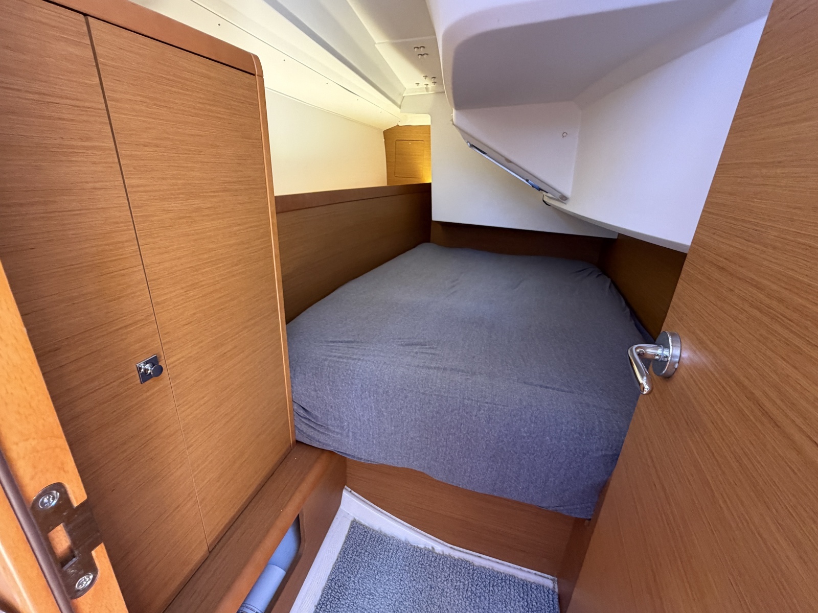 Magic 34ft Jeanneau Yacht For Sale