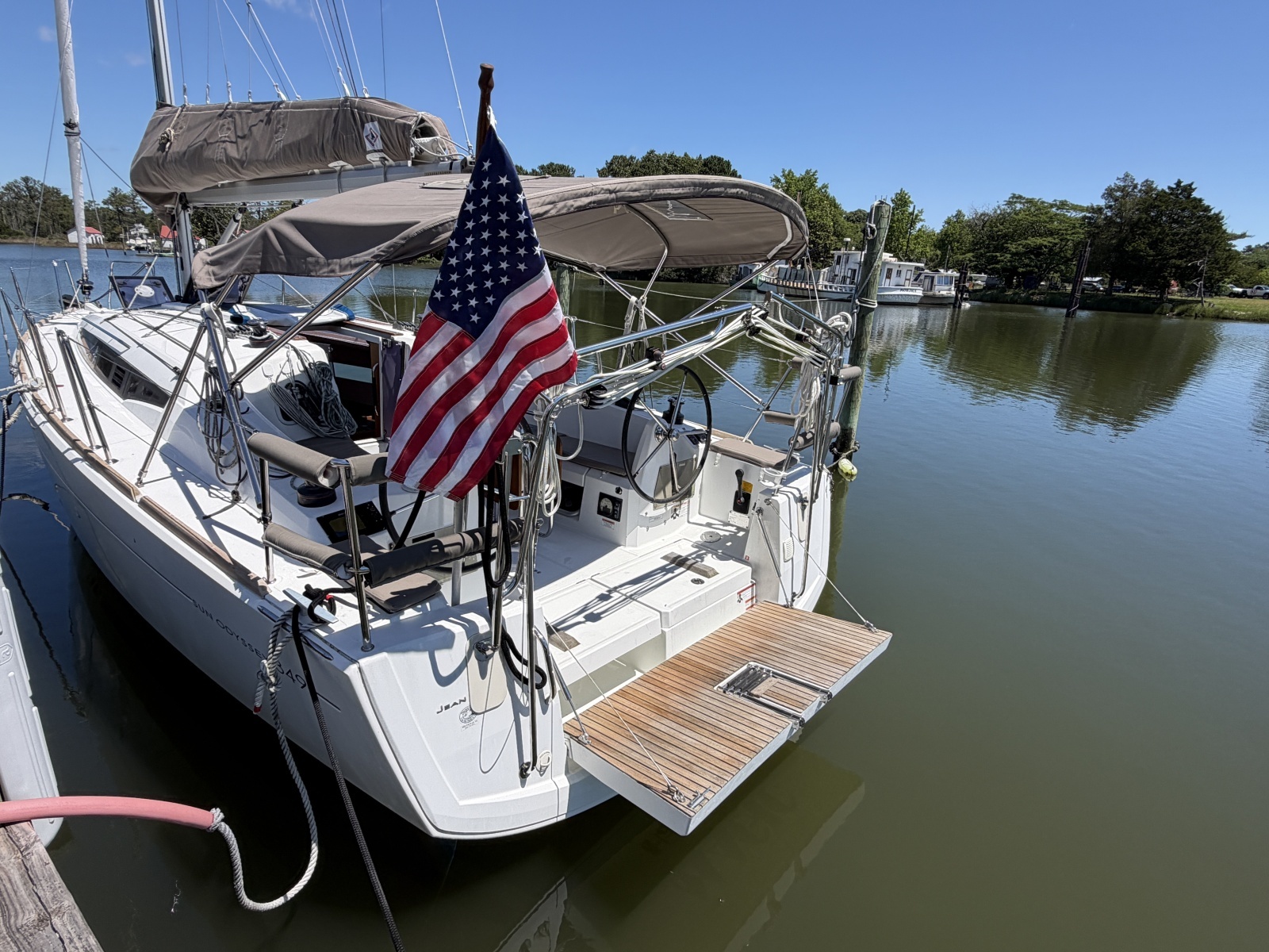 Magic 34ft Jeanneau Yacht For Sale