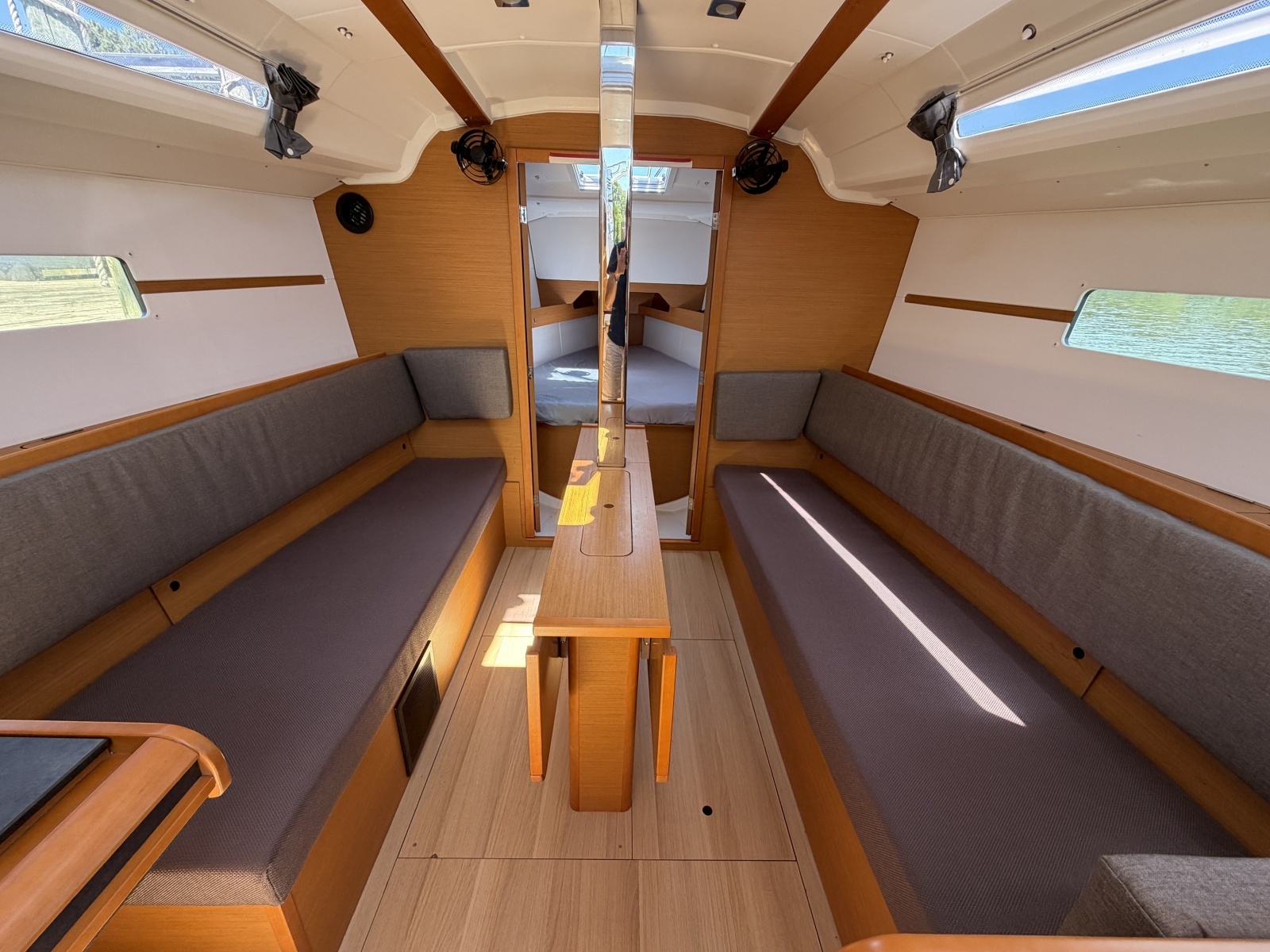 Magic 34ft Jeanneau Yacht For Sale