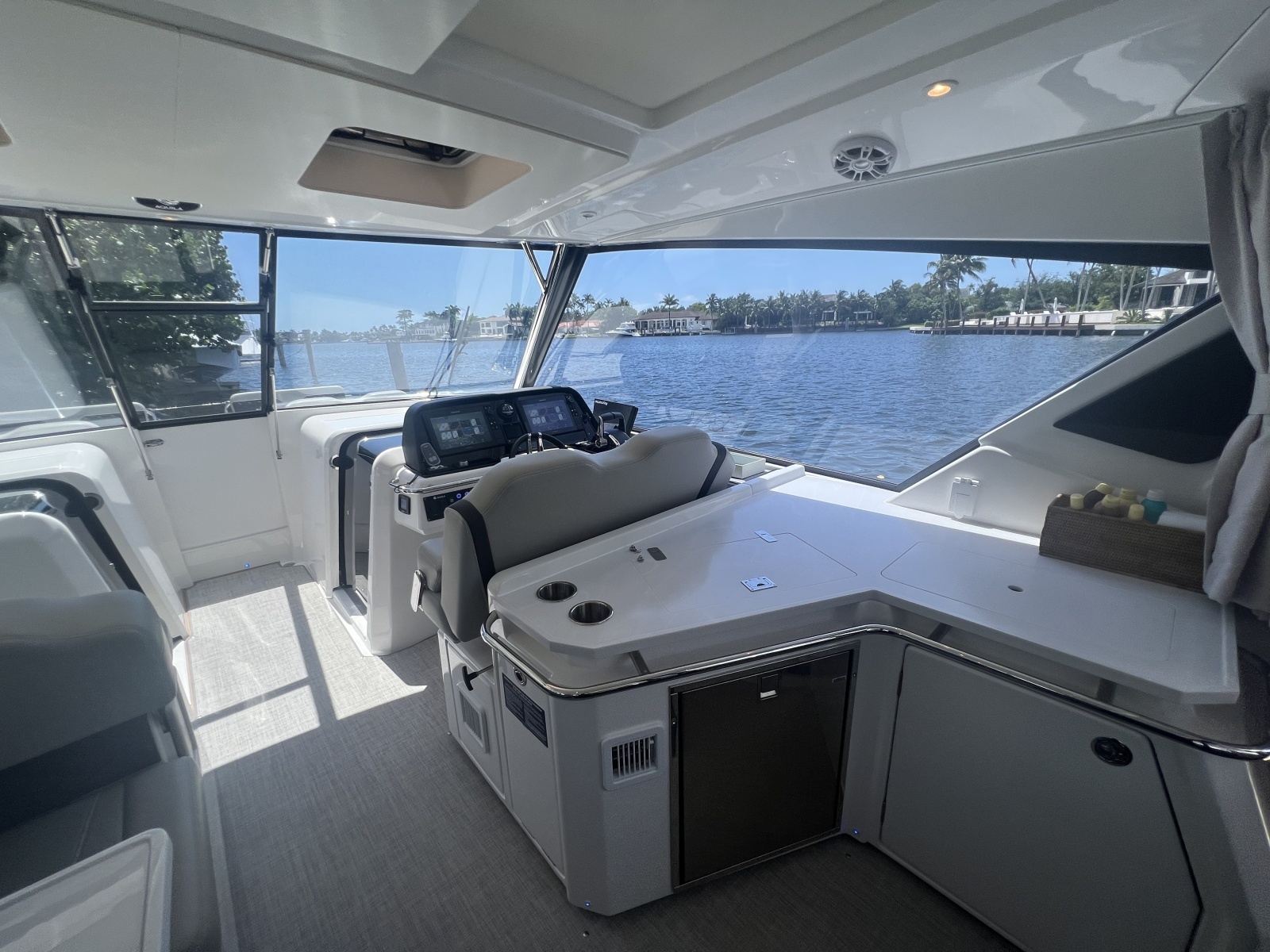 2025 Aquila 36 Sport