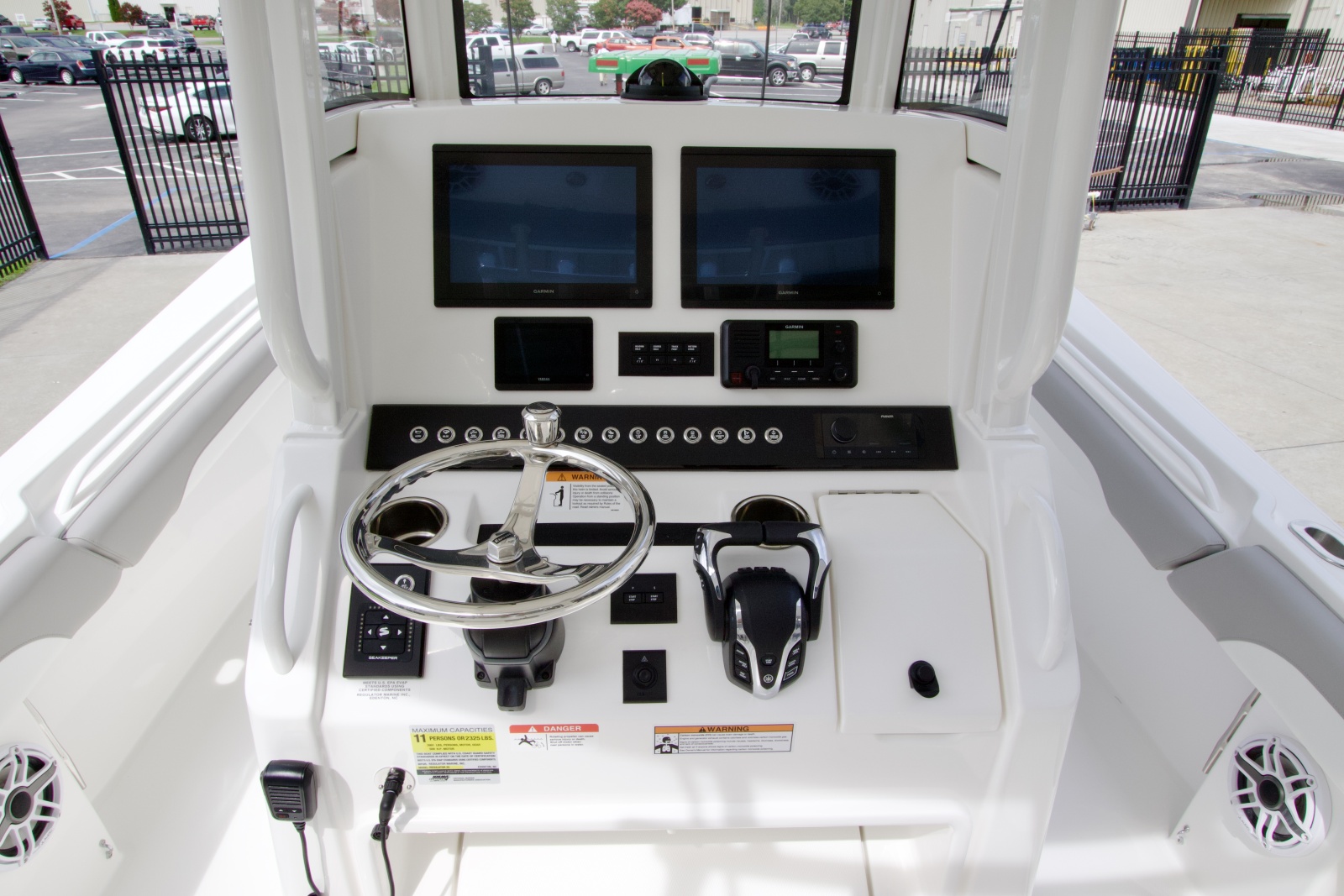 2027 Regulator 25 — 060A0357