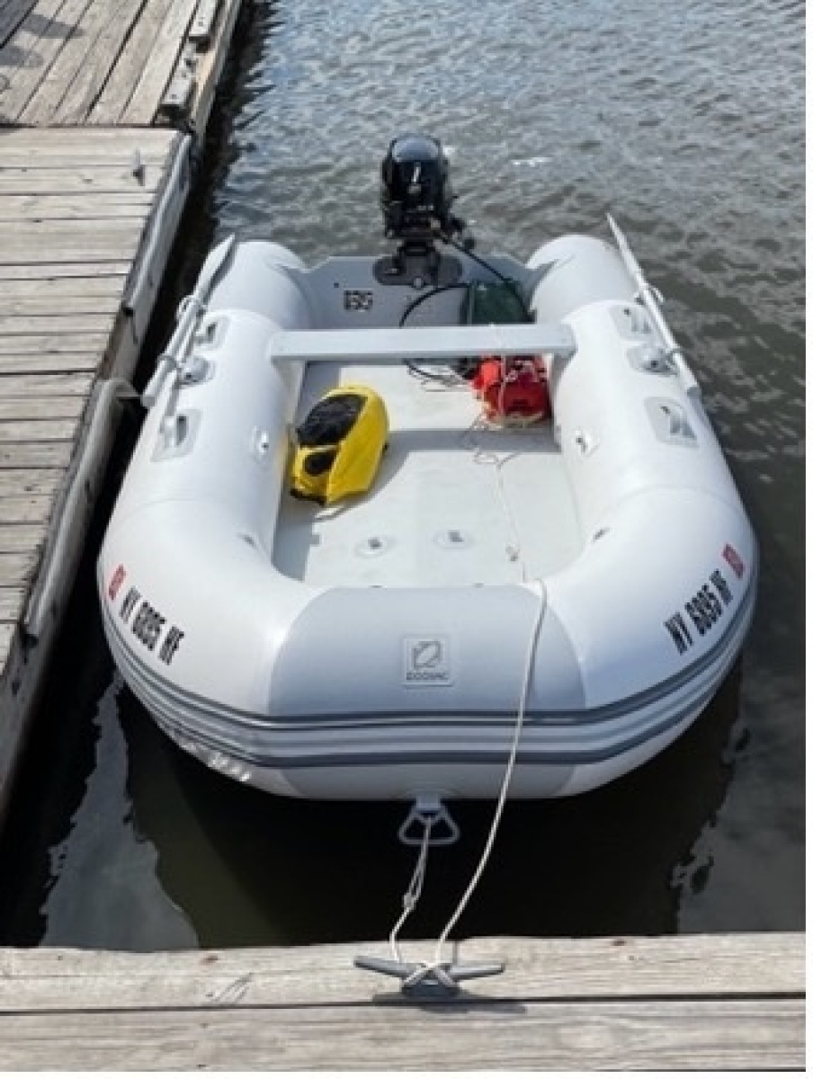 2003 Beneteau 423 10' dinghy