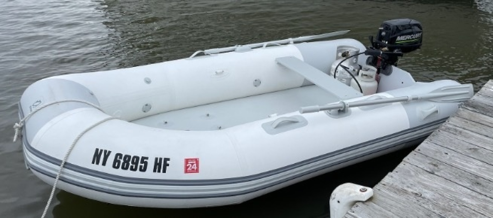 2003 Beneteau 423 10' dinghy
