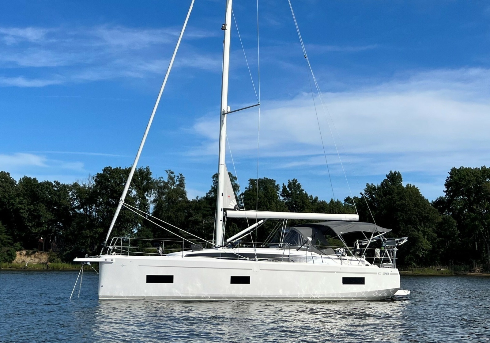 Wave Dancer 38ft Bavaria Yacht For Sale