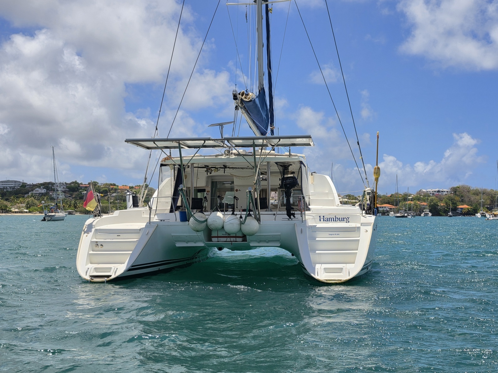 Sogno di Piu 44ft Lagoon Yacht For Sale