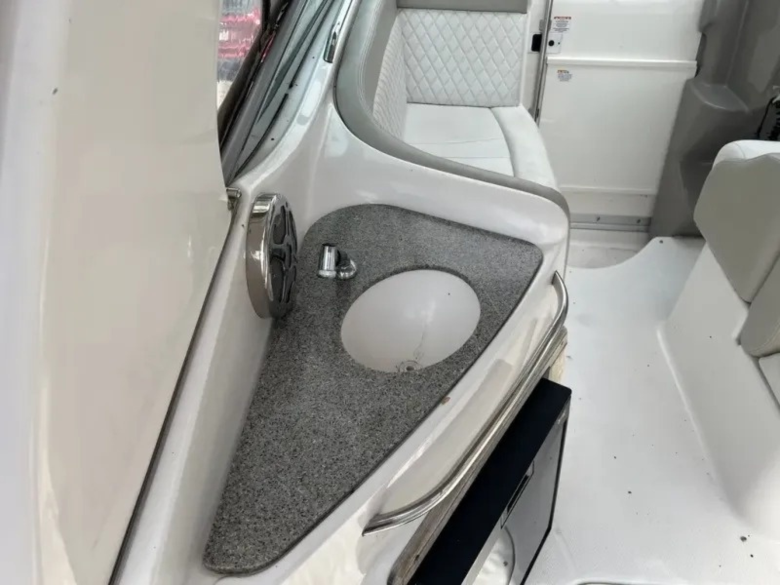 2013 Chaparral 290 Signature